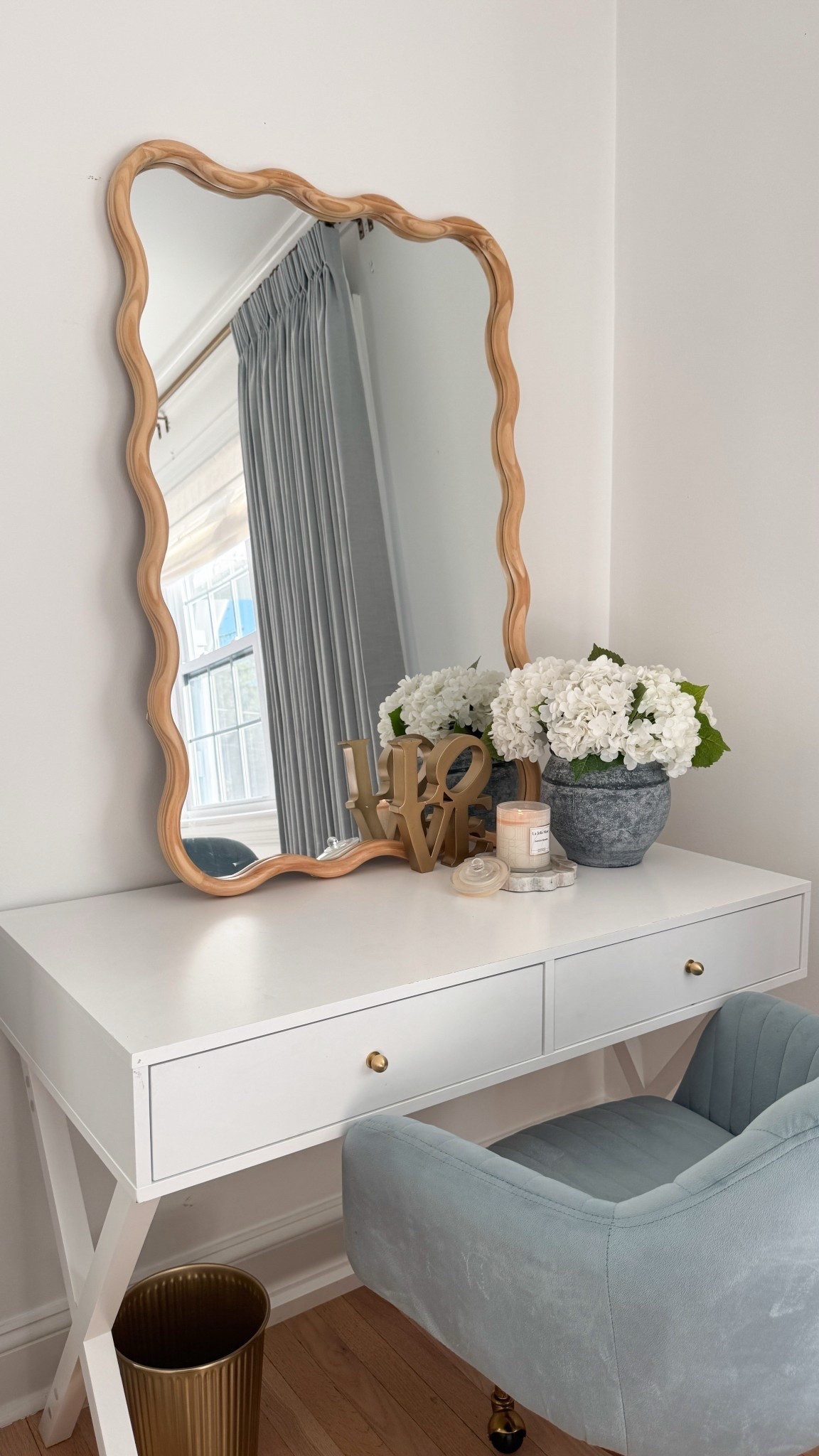 Stella officially has the most beautiful and functional work desk ✨🤍. Her wavy mirror, soft velvet chair, and simple white desk with brass details make her space feel grown-up yet so chic. Perfect for homework, art, or just a cozy spot to get creative.


#teendesksetup #homedecorideas #modernorganicstyle #teenroomdecor #chicworkspace #functionaldesign #neutralhome #deskinspo #affordabledecor #roomrefresh


Follow my LTK @meggieferrerhome on the @shop.LTK app to view this post and get my exclusive app-only content!

