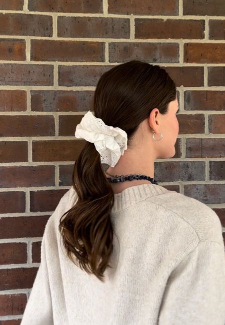 Oversized Scrunchies // big Scrunchies // lace Scrunchie // hair accessories // Amazon hair accessory // Amazon find 

#LTKbeauty #LTKfindsunder50 #LTKstyletip