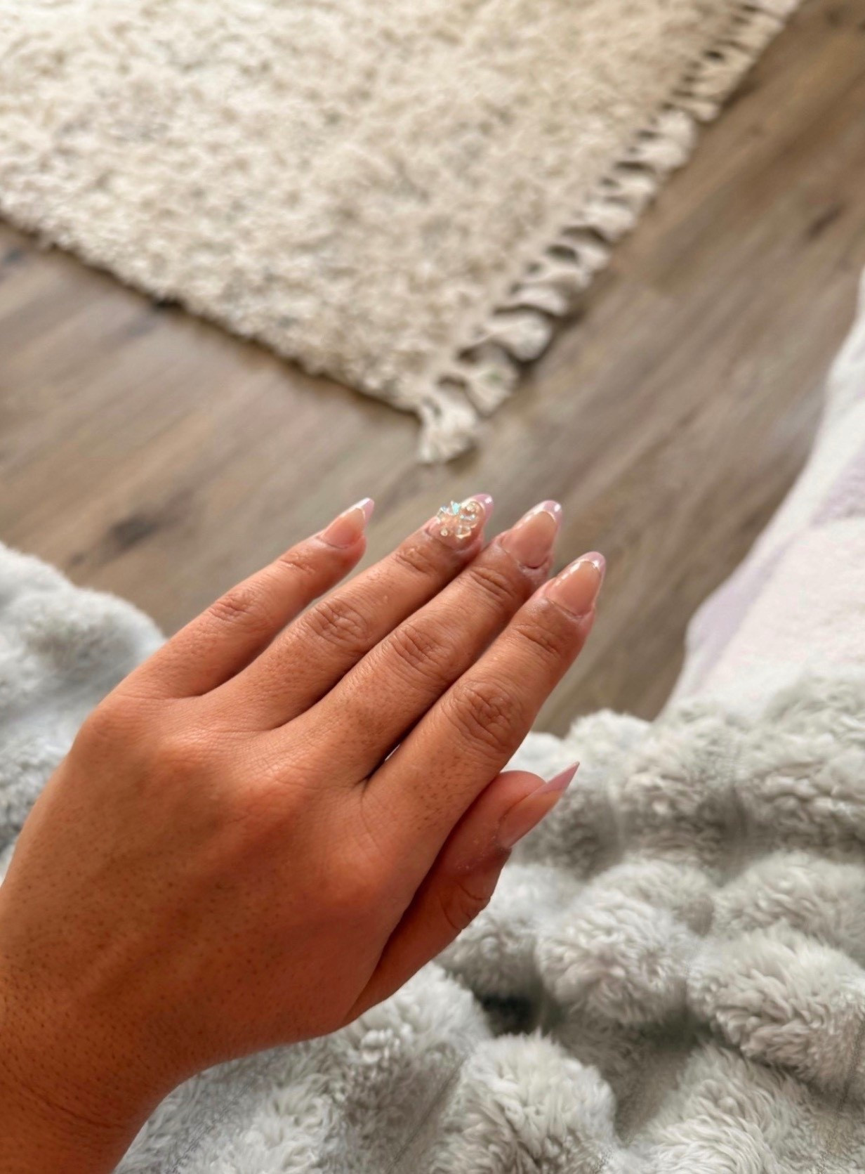 Little nail moment 💅✨

#nailinspo #naildetails #frenchnails

#LTKstorytime #LTKBeauty #LTKdayinmylife