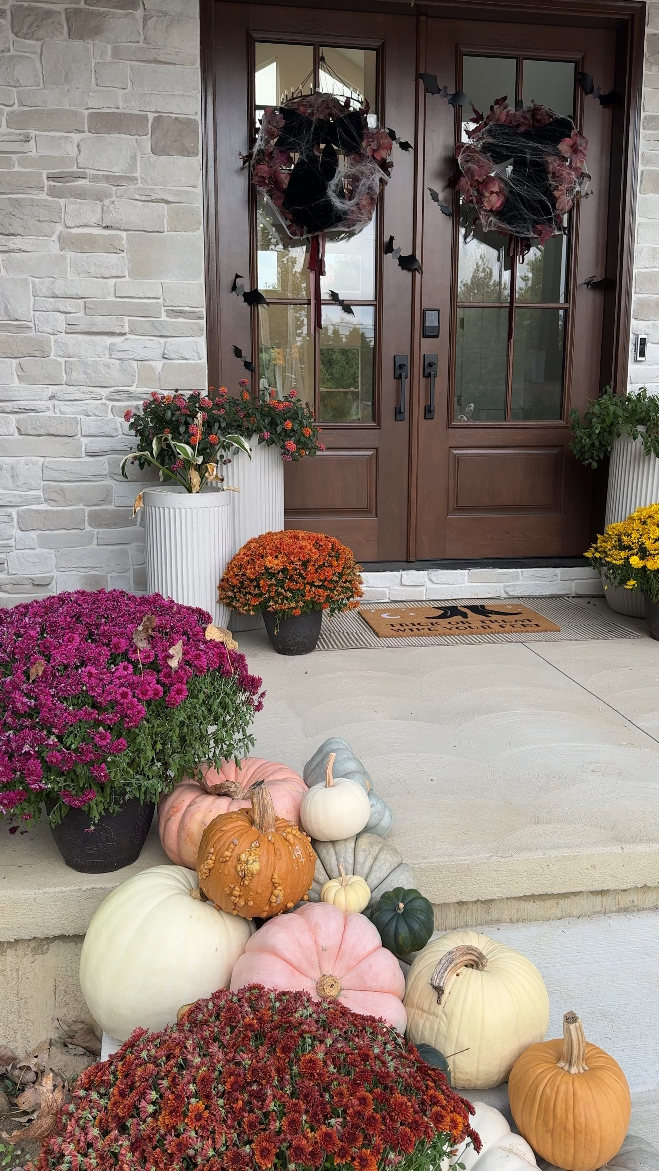 fall spooky + cute front porch inspo 🍂 👻 

#LTKHalloween #LTKSeasonal #LTKHome