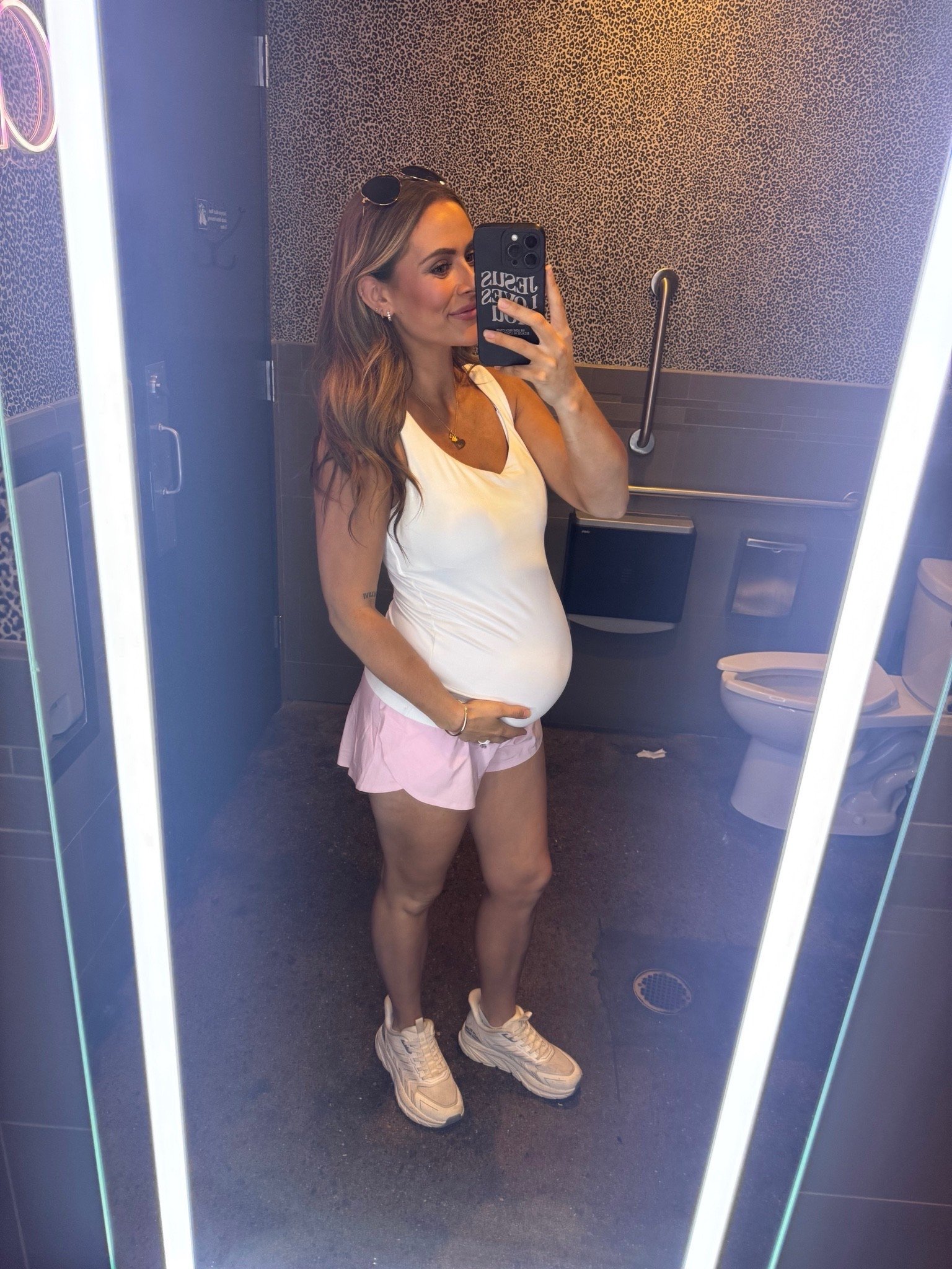 Pregnant momma on the go ootd

#LTKootd #LTKmomlife #LTKBump