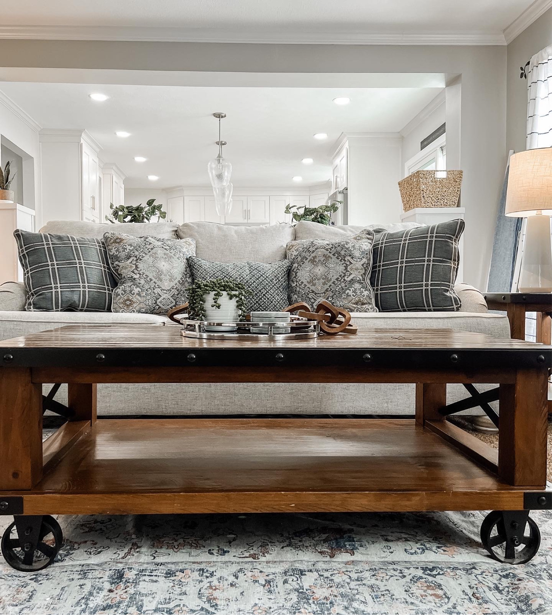 #decorbymorr back at it again! 

#LTKhome