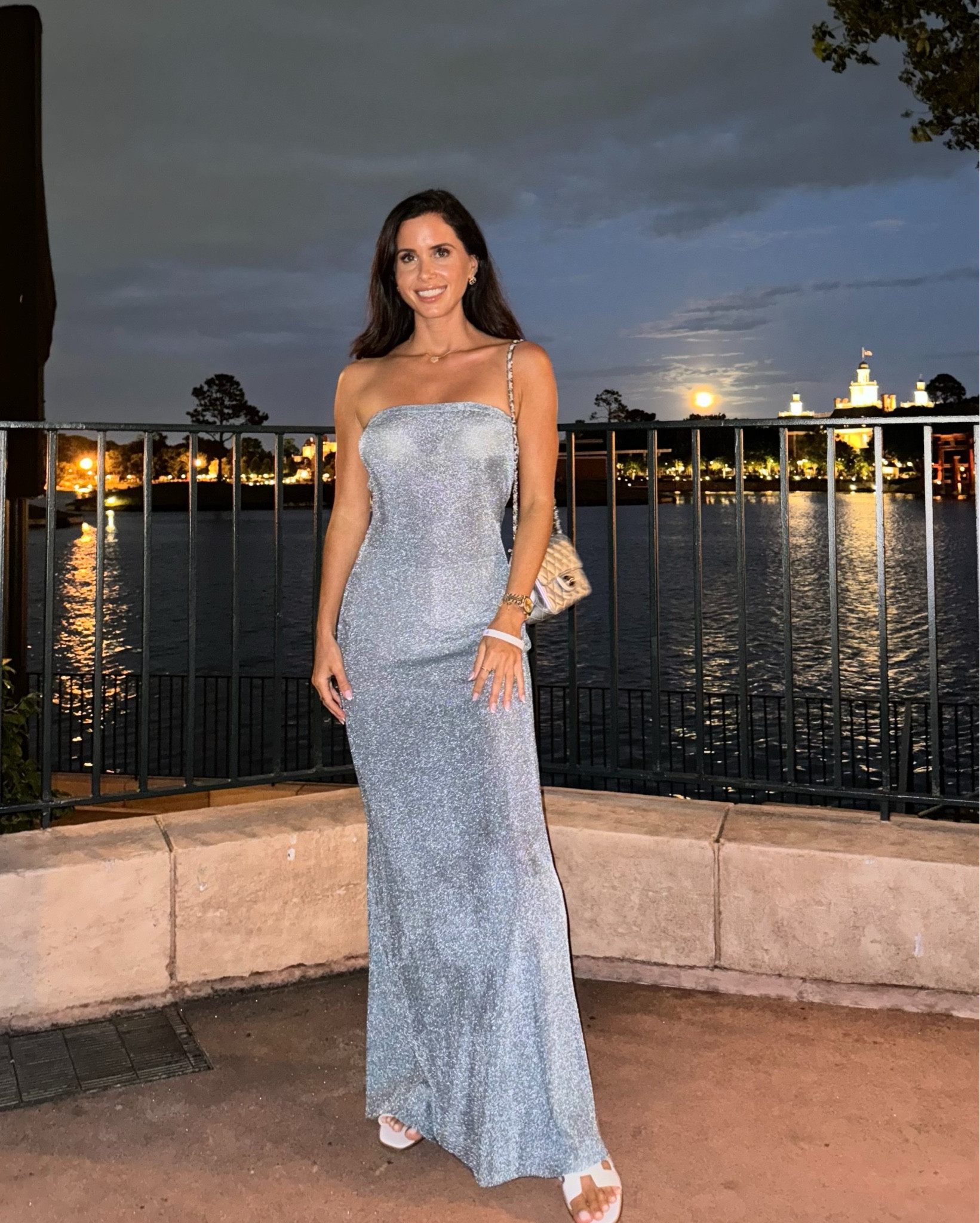 The pictures at night do this dress no justice but it’s stunning!!! 

#LTKSeasonal