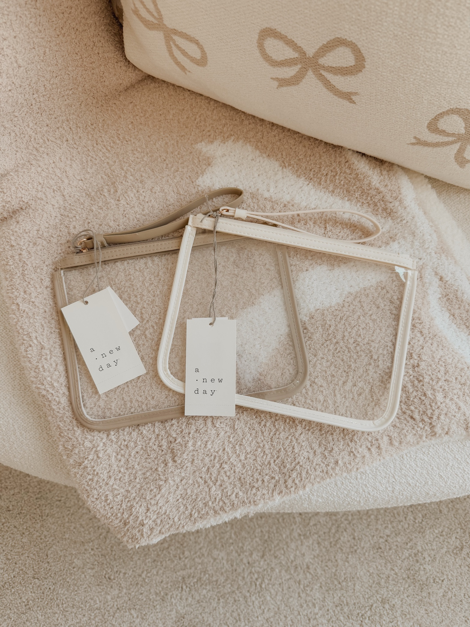 New Target pouches 🤎🤍

#LTKGiftGuide #LTKTravel #LTKFindsUnder50