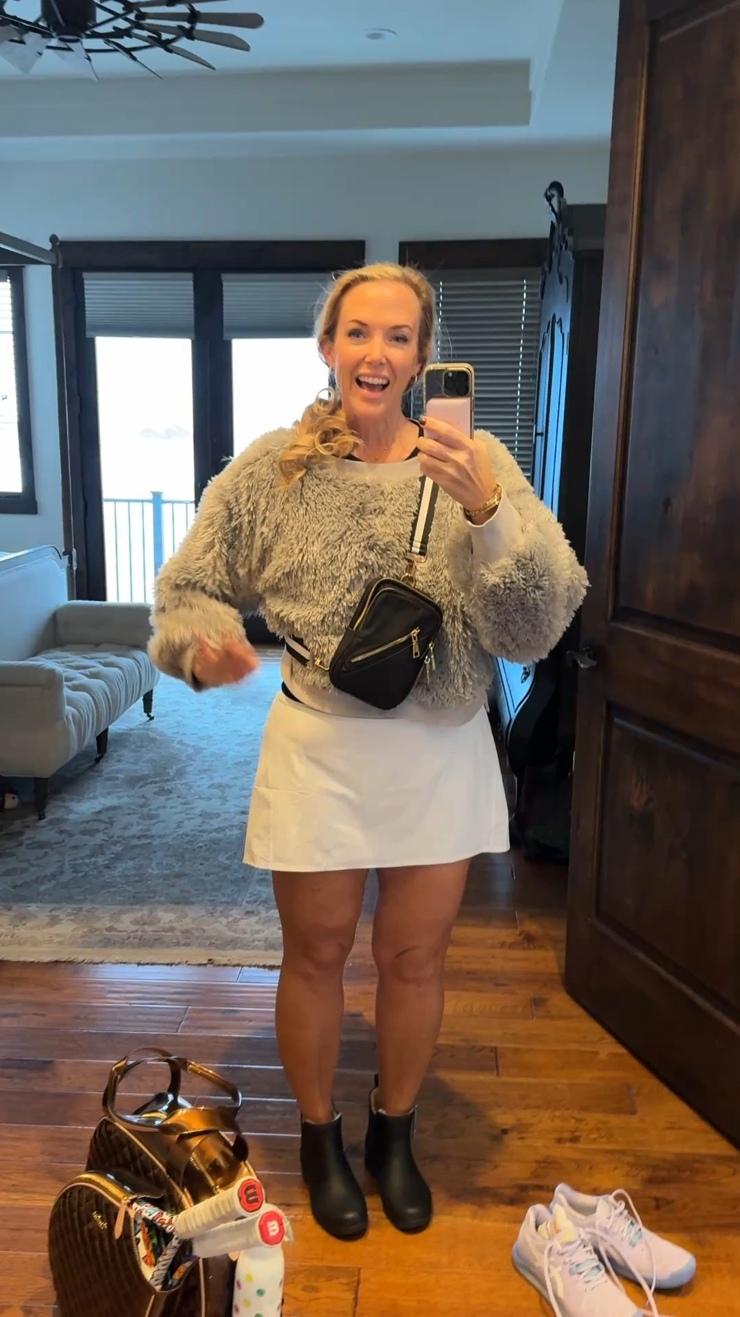 Going to meet up with my USTA team. I haven’t played since summer, but it will be great to see tennis friends


#LTKOver40 #LTKWatchNow #LTKActive