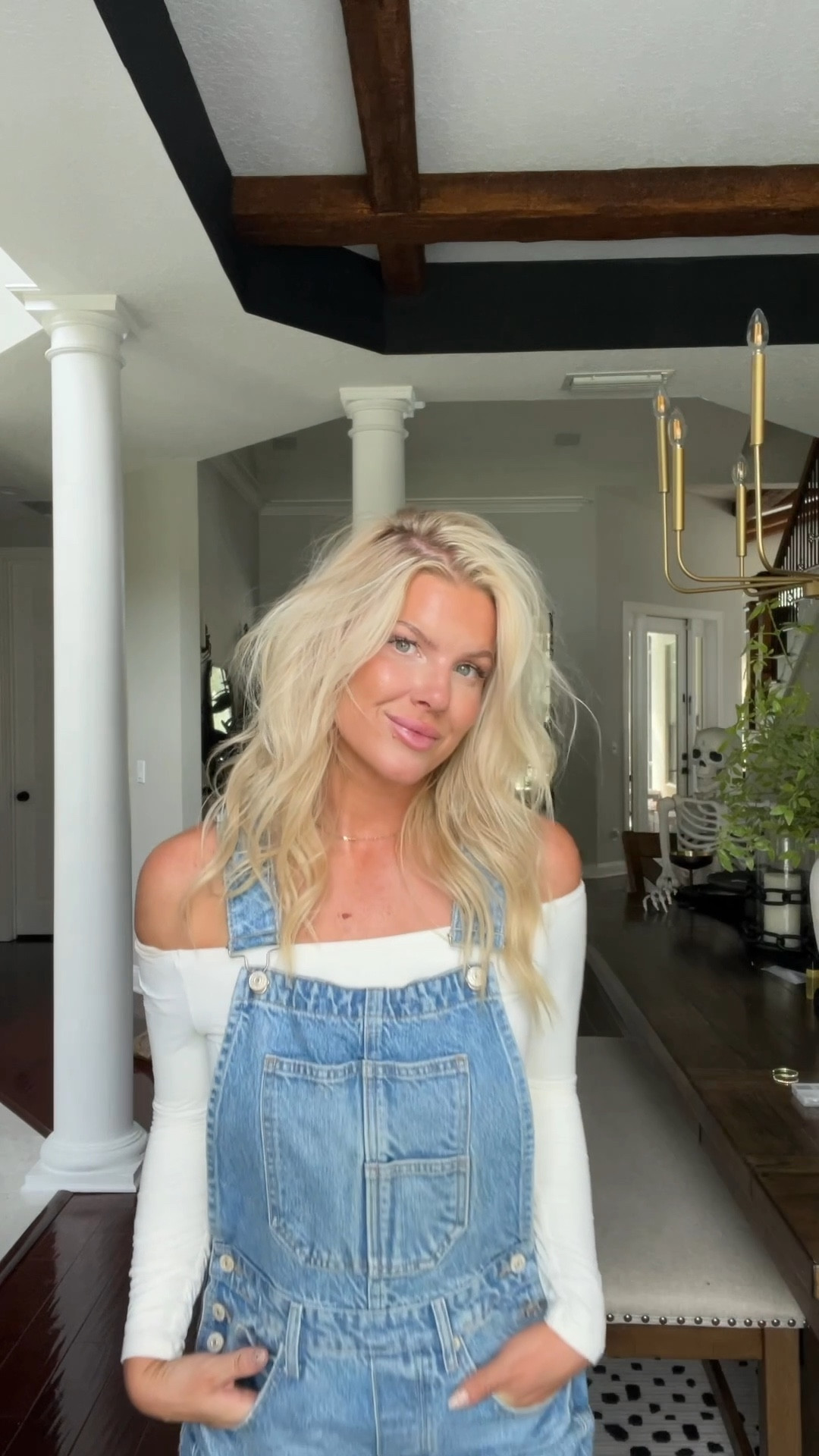 Took a page out of my girl @heidipierpont’s book. Loving the off the shoulder Amazon top with a free people barrel overall 🙂 

#LTKPetite #LTKFallSale #LTKStyleTip