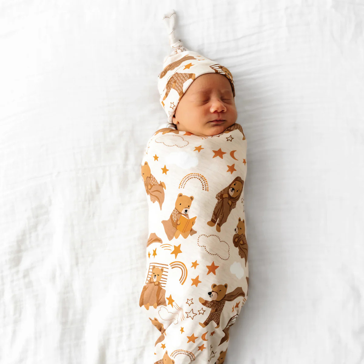 Beary Sleepy Swaddle & Hat Set | Little Sleepies
