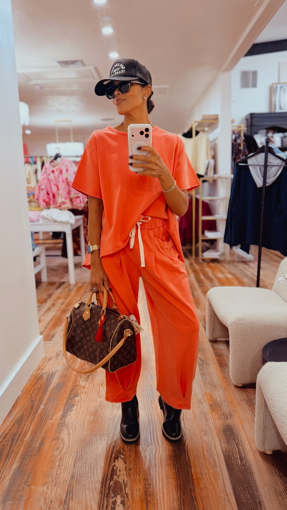 You wanted a pop of color and I’m here for my girls!!! Comfort and style at its finest ladies🤌🔥

#LTKootd #LTKgrwm #LTKdayinmylife