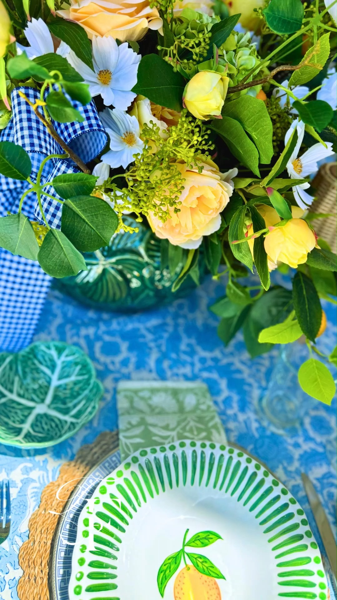 Summer time picnic! Take me to the Amalfi Coast!🍋✨💙

faux lemon branches, privet branches, daisies and real touch roses are the centerpiece for this tablescape. Lemon plates and accents made me feel like I was watching the sunset on the Amalfi Coast🍋☀️ 

 #ltksummer #LTKSeasonal #LTKHome