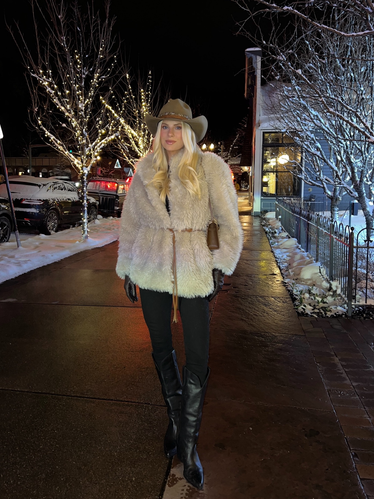 Aspen Shopping Day Outfit - wearing a small in coat & top, 26 in jeans, linked similar shoes! #kathleenpost 

Aspen Outfit, mountain outfit, mountain town vibes, western chic, winter outfit, Jackson hole outfit, Vail outfit, Montana outfit  

#LTKTravel #LTKStyleTip #LTKSeasonal