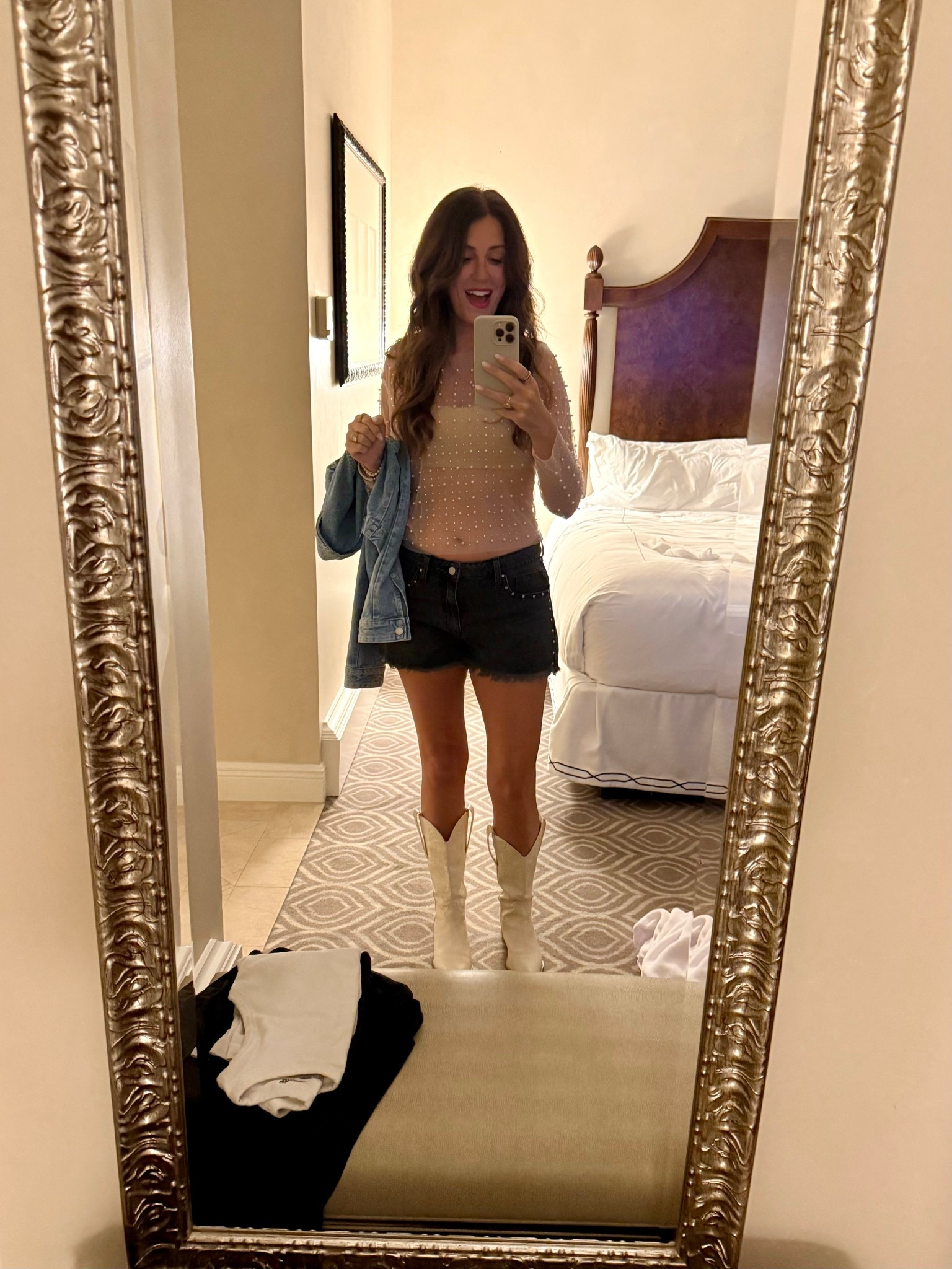 Concert Outfit 

#LTKTravel #LTKOver40 #LTKFestival