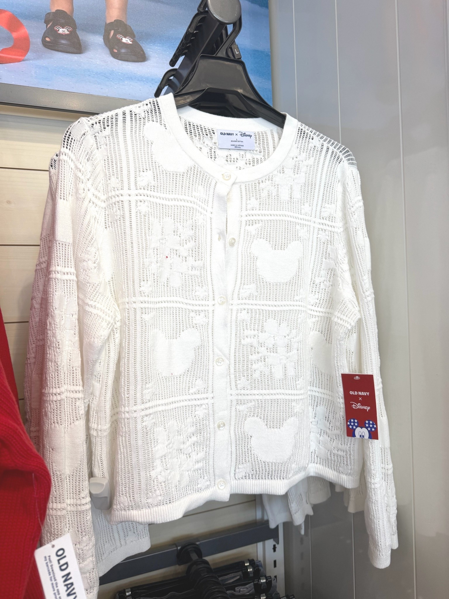 Old Navy X Disney Americano White Think m Cotton Cardigan Summer Outfit Ideas  #oldnavy #oldnavyfashion #summeroutfitifeas #disneylooks #oldnavystyle

#LTKootd #LTKgrwm #LTKTravel