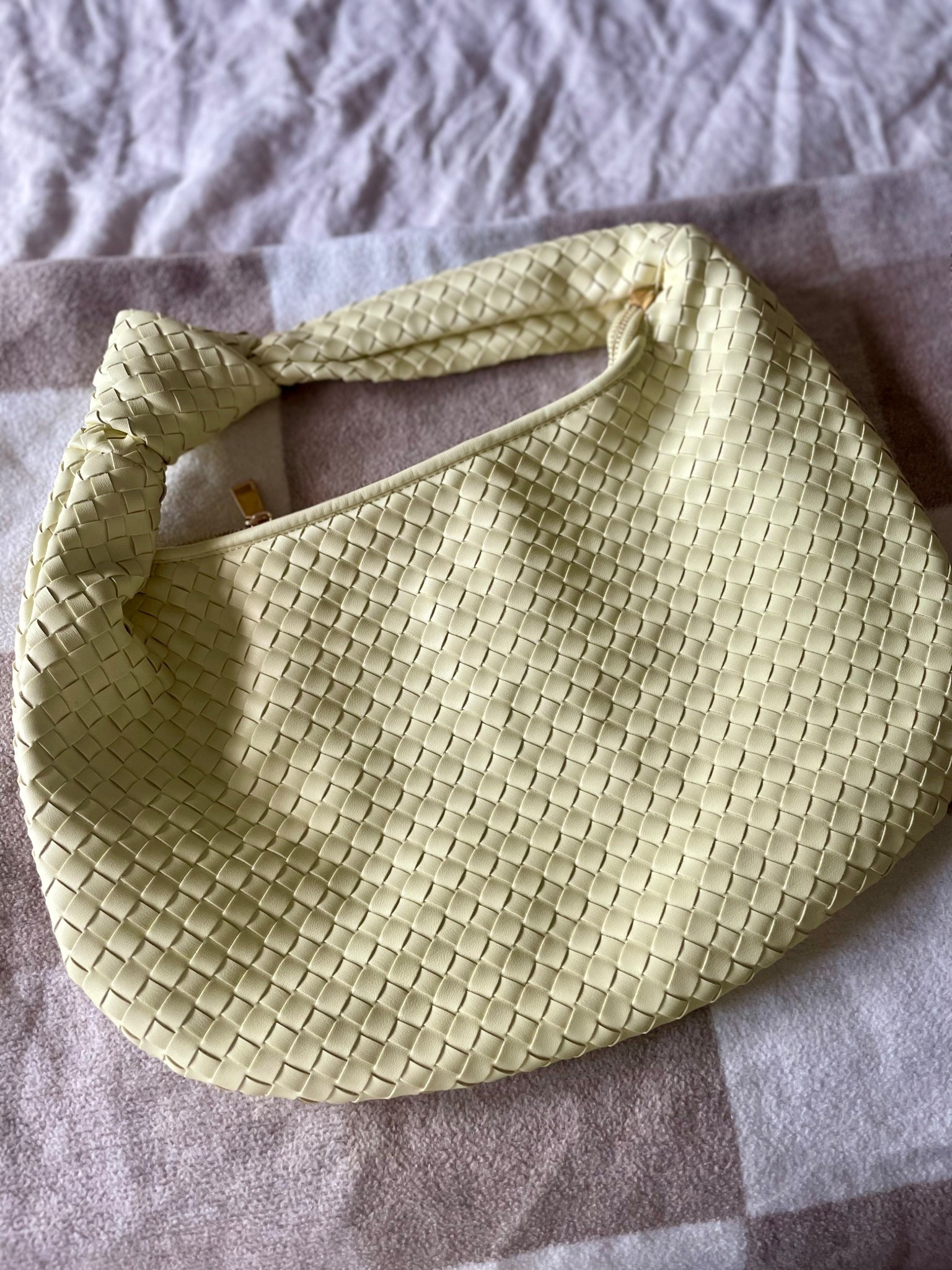 Butter yellow purse for all my mom things


Butter yellow | summer bag | woven tote | mom bag 

#LTKItBag #LTKSeasonal