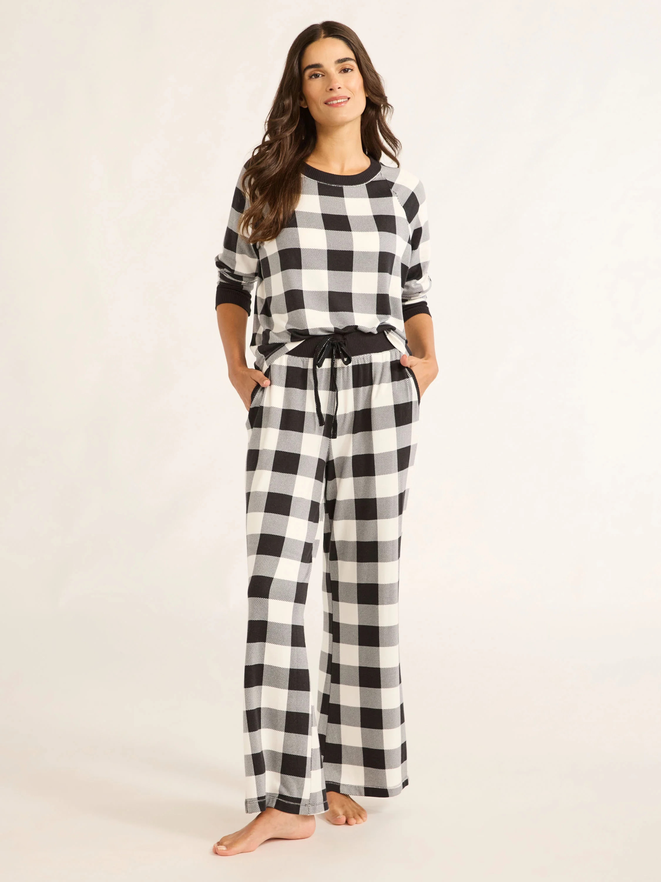 Joyspun Women’s Brushed Jersey Top and Wide Leg Pants Pajama Set, 2-Piece, Sizes XS-4X | Walmart (US)