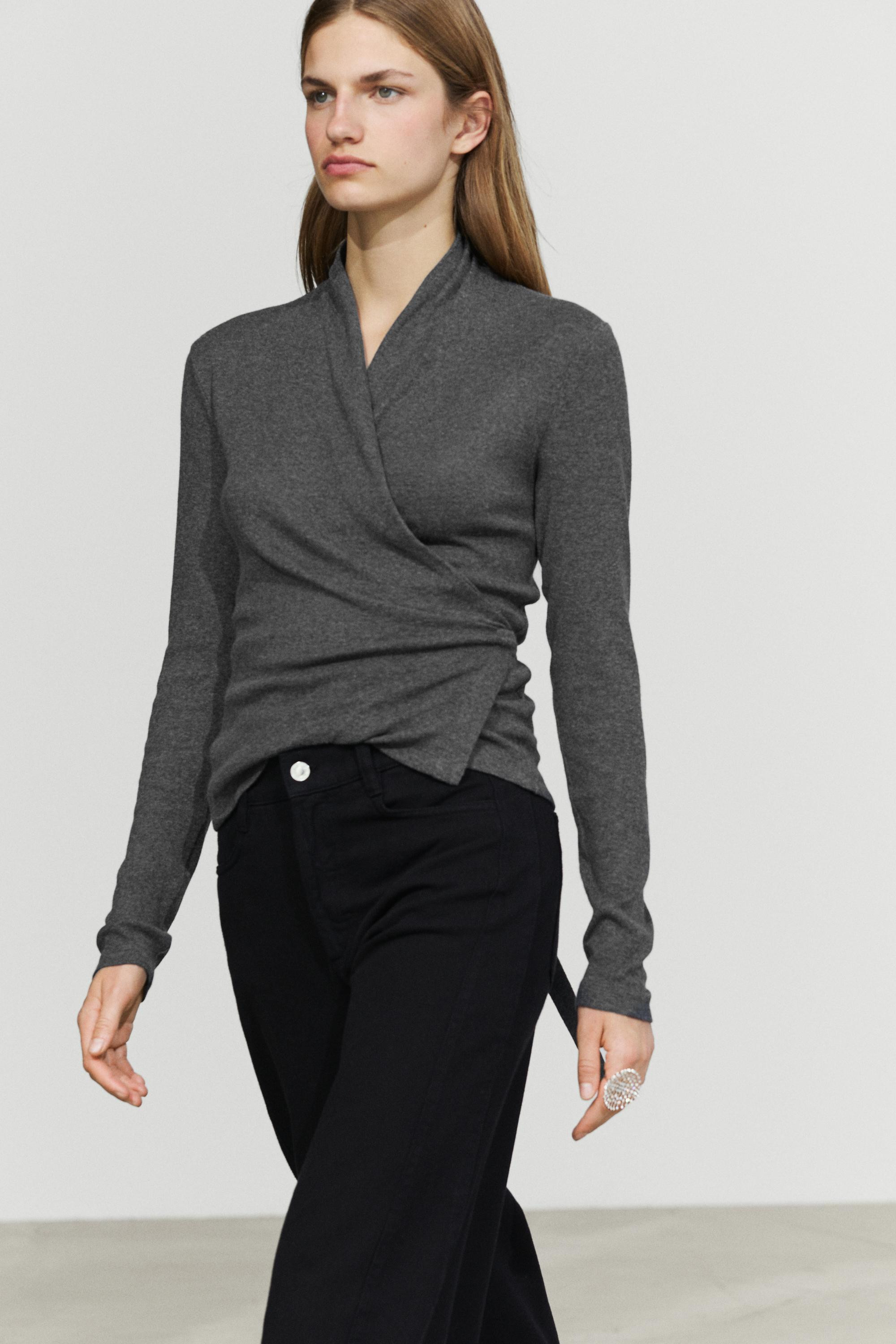 T-shirt crois\u00e9 en m\u00e9lange de coton et cachemire | Massimo Dutti FR