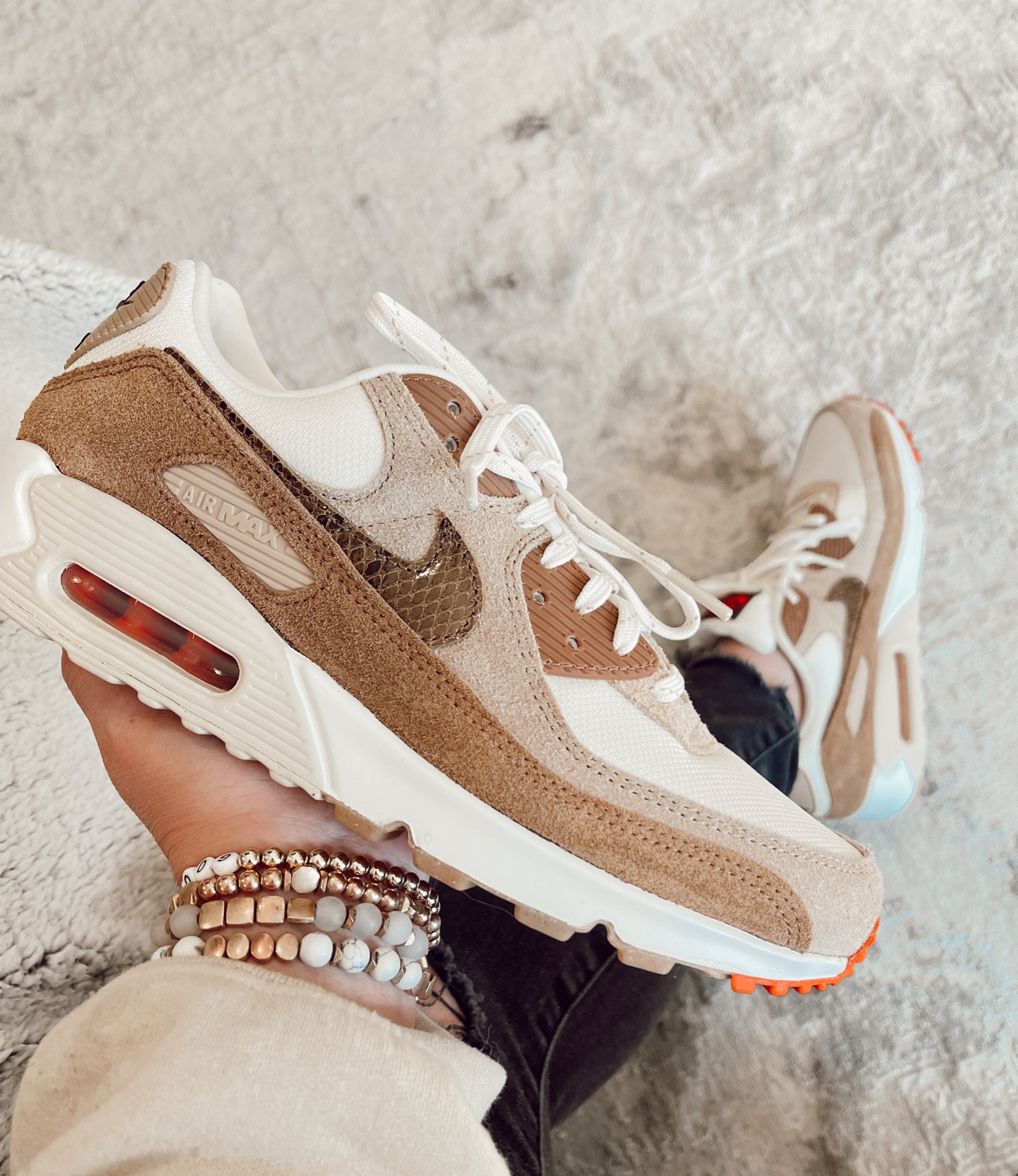 Nike tennis shoes! Perfect for any outfit, traveling, lifestyle, working out + or running! 
#shoes #nike #tennisshoes #sneakers 

#LTKFind #LTKtravel #LTKshoecrush