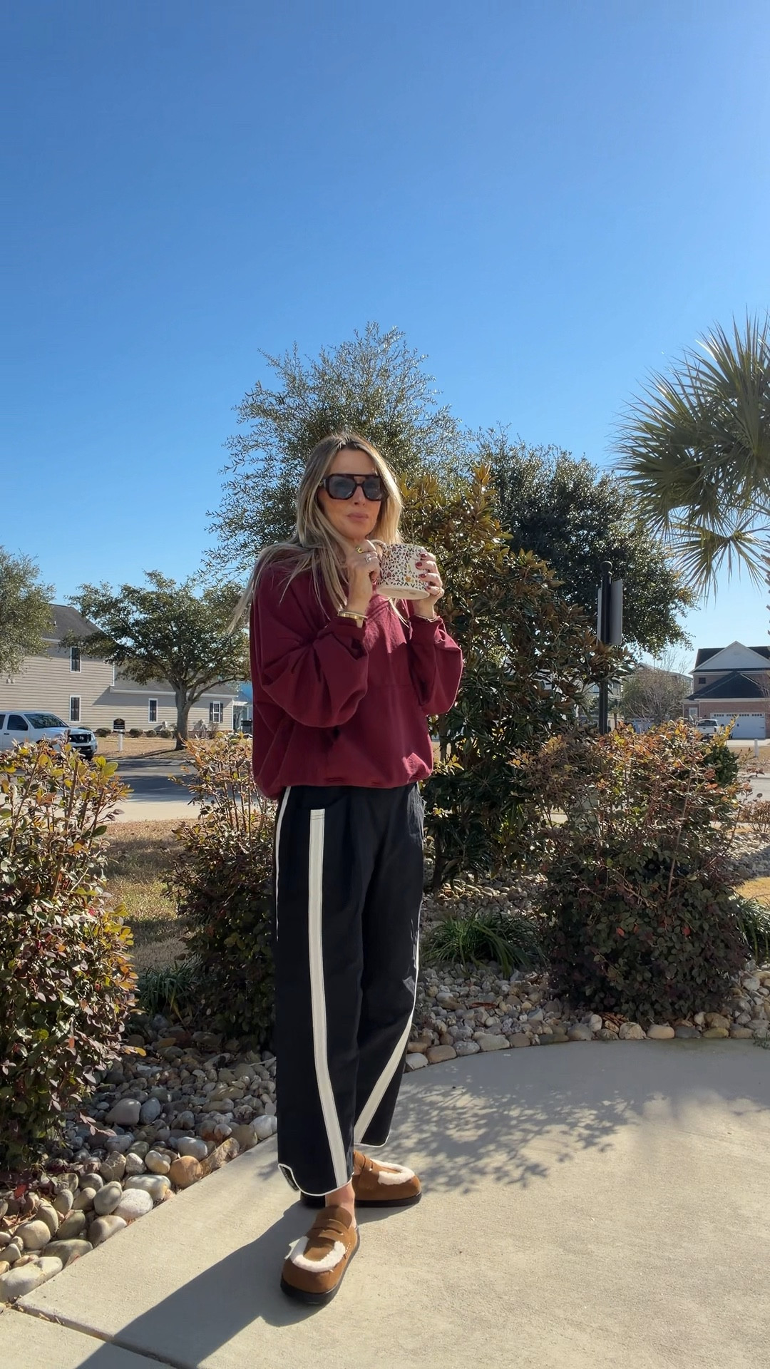 Comfy OOTD! Pants are XS! Hoodie is Jean & June I linked similar!

#LTKootd