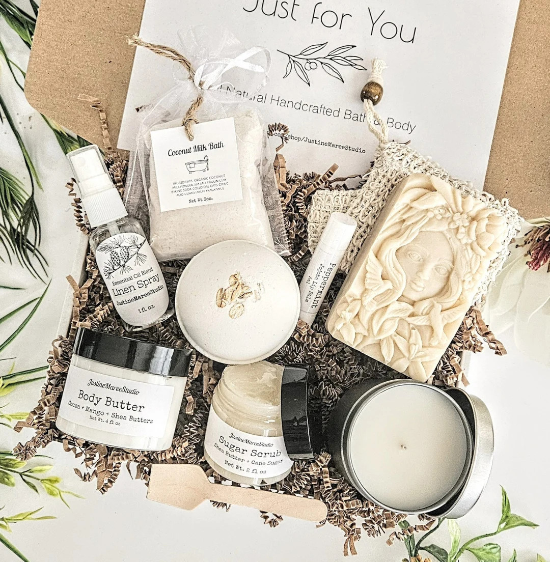 Organic Spa Gift Box - 5oz Shea Butter Clay Soap / Scrub / Body Butter / Cocoa Butter Bath Bomb /... | Etsy (US)