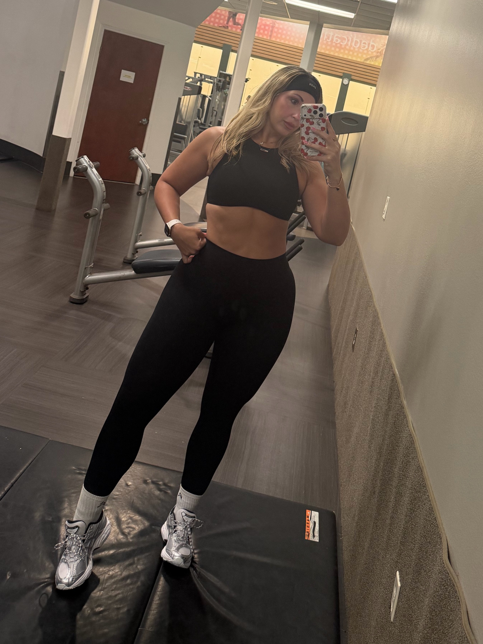 Me and all black fits🖤🤞🏼