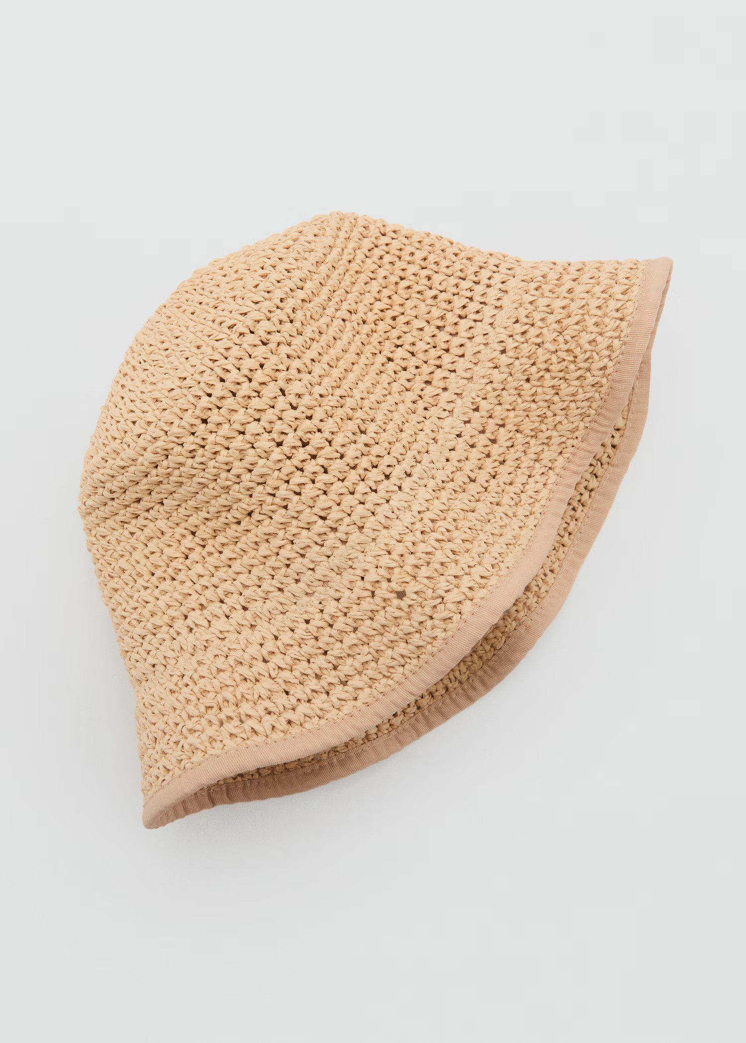 Chapeau fibre naturelle - Femme | MANGO France métropolitaine | Mango EU