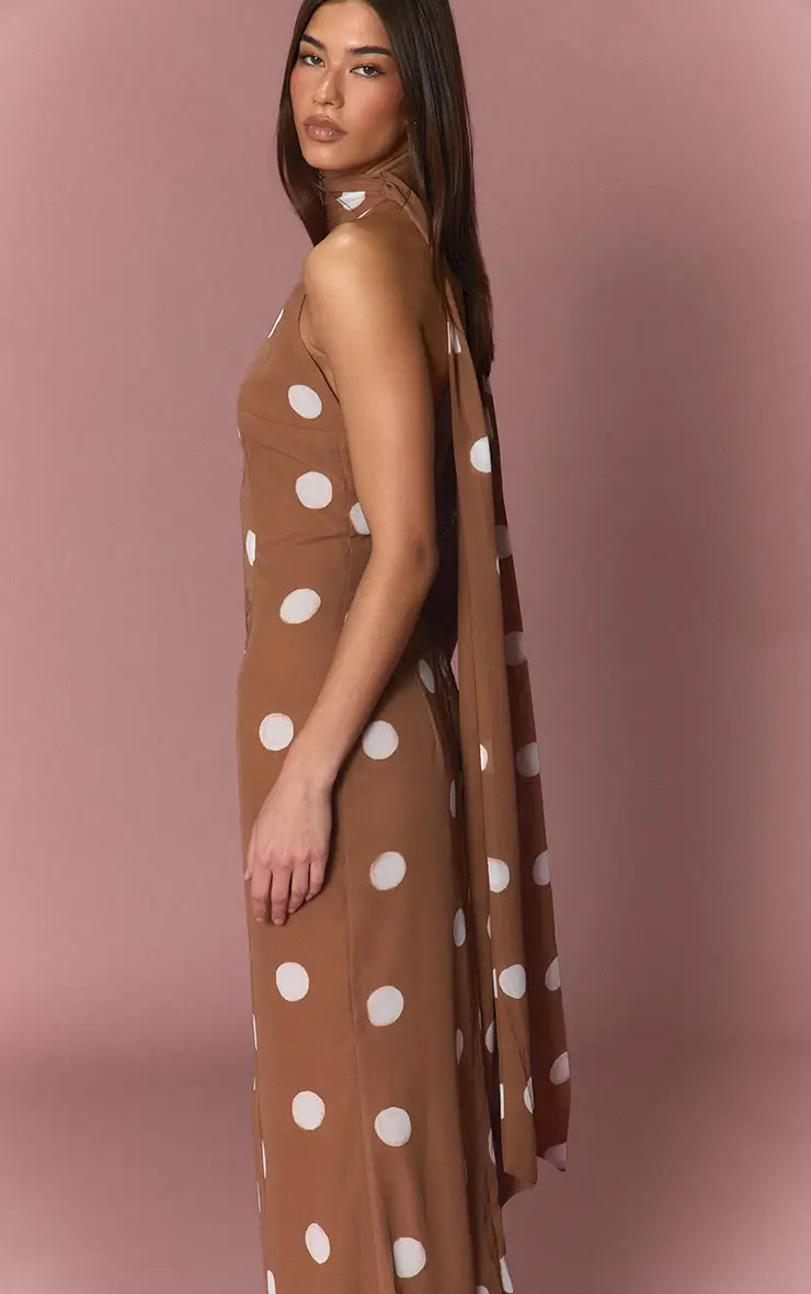 Dresses | Chiffon Halterneck Maxi Dress | PrettyLittleThing | PrettyLittleThing UK