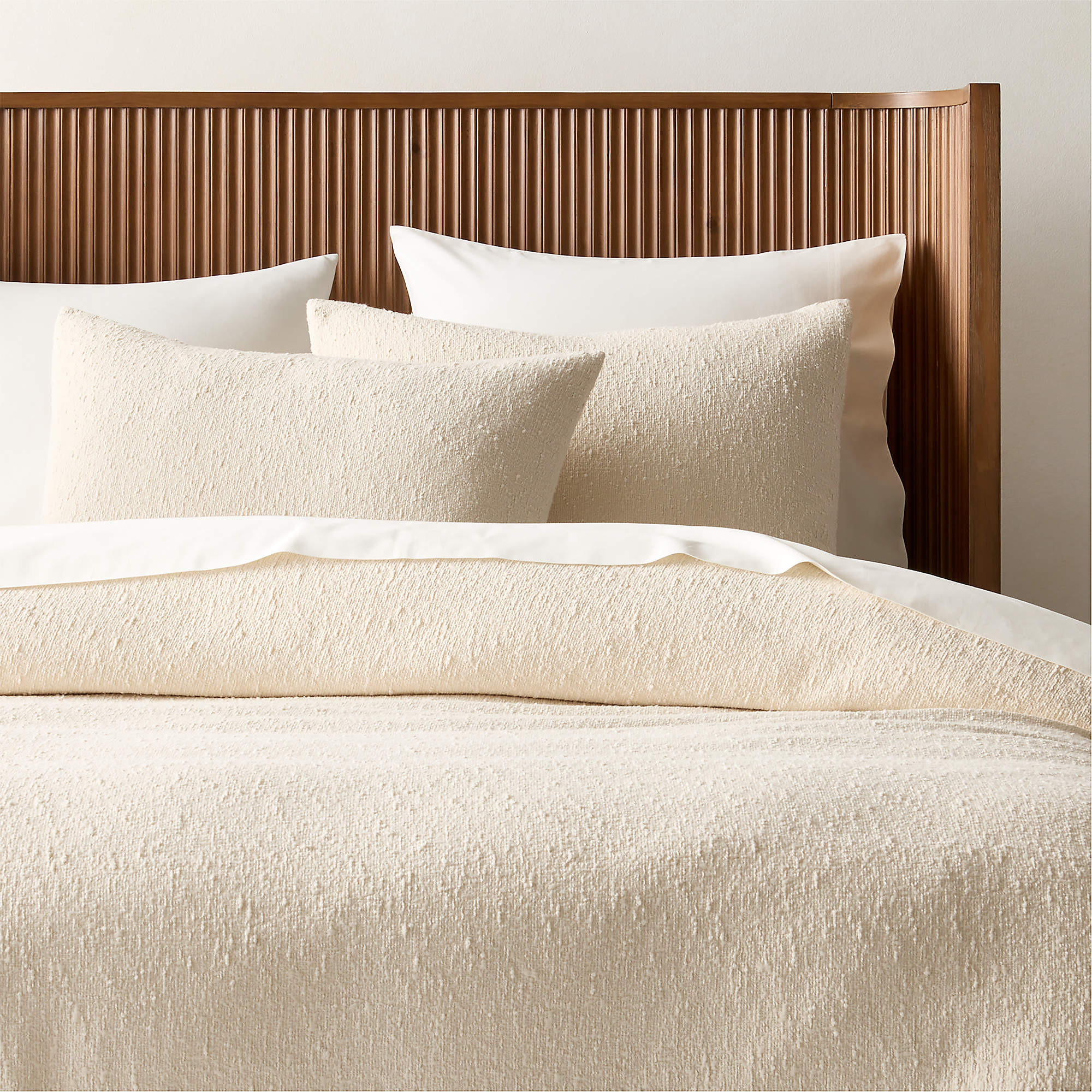 Lara Organic Cotton Warm White Boucle Full/Queen Duvet Cover + Reviews | CB2 | CB2