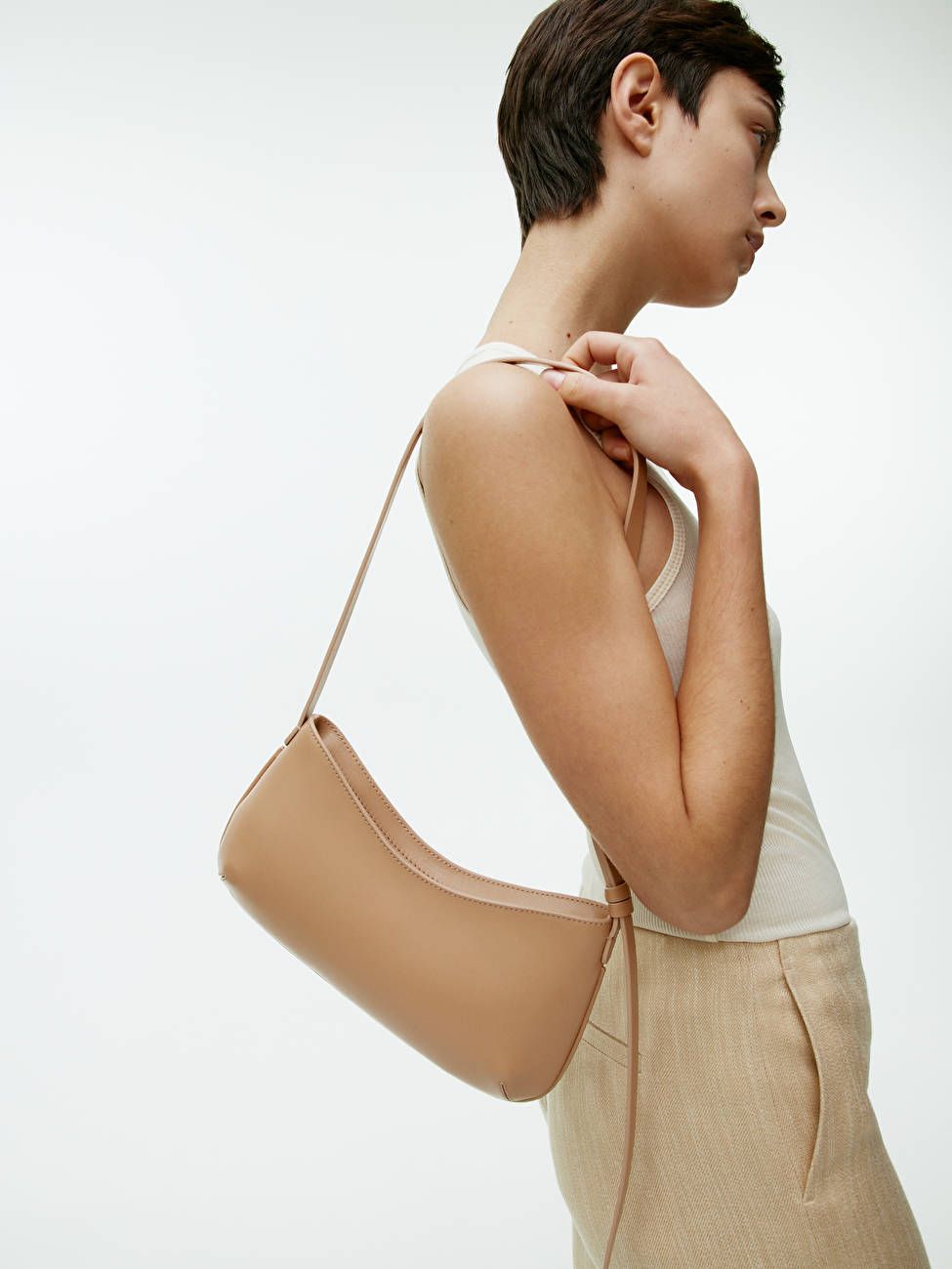 Leather Shoulder Bag | ARKET
