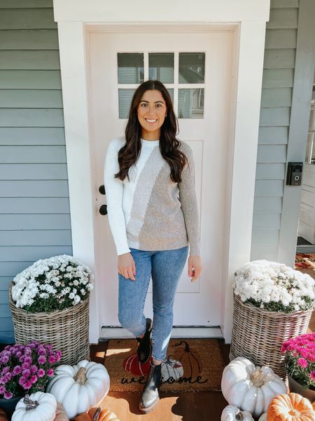 Fall outfit

Winter outfit, Chelsea boots, Sweater, color block sweater, Thanksgiving outfit, casual outfit 

#LTKHoliday #LTKshoecrush #LTKSeasonal