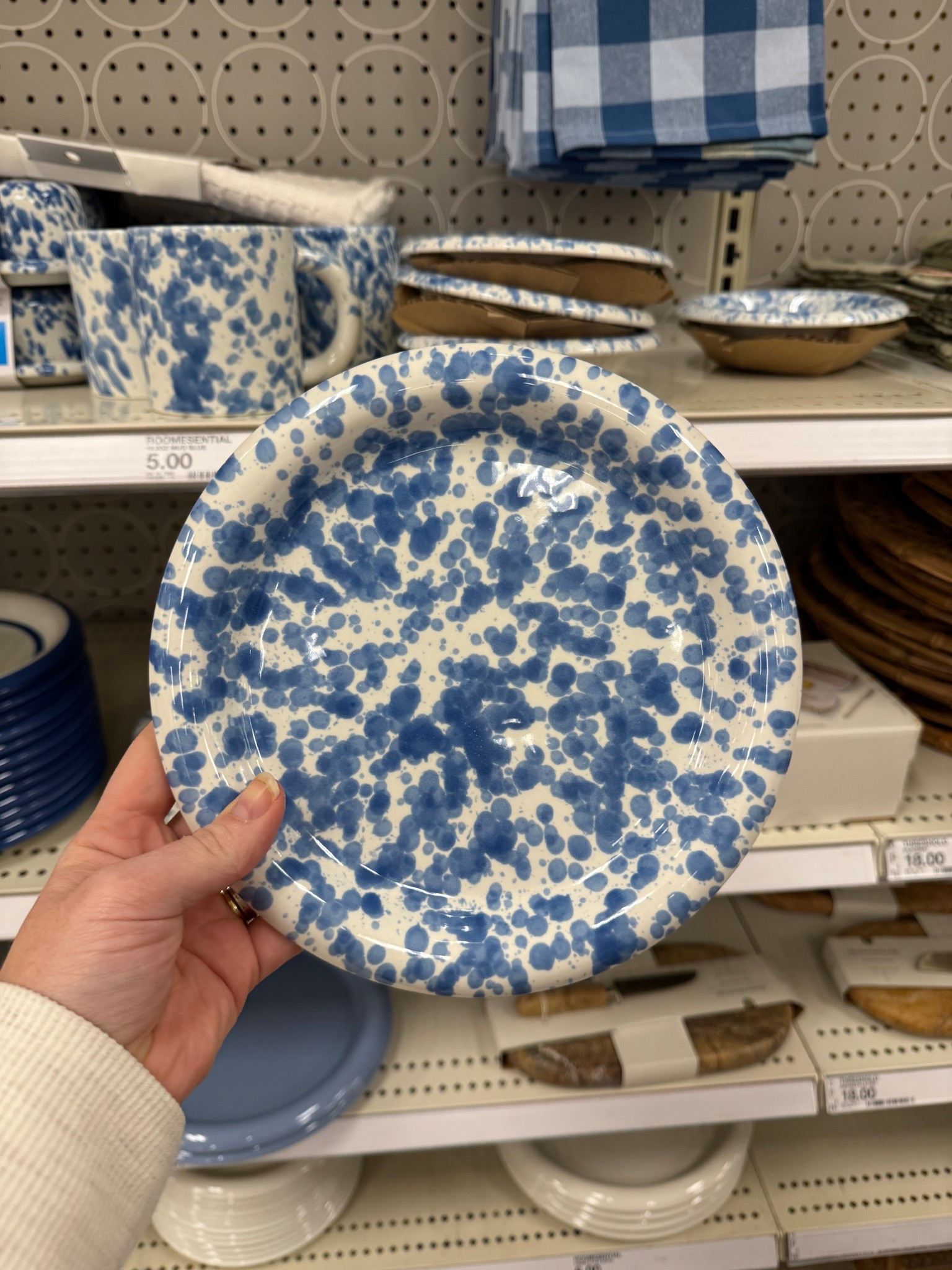 New dishware from Target. Plates and dishes 