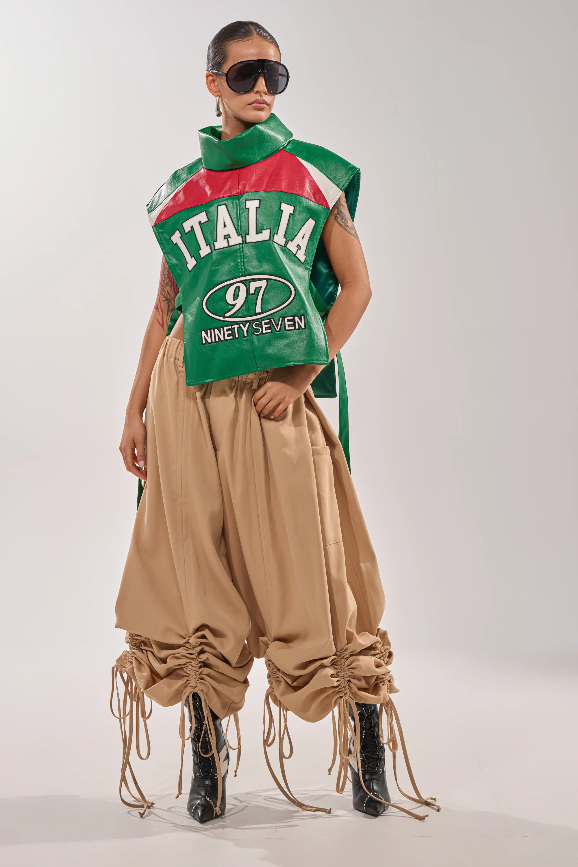 DRAMA RUCHED JOGGER IN KHAKI | AKIRA