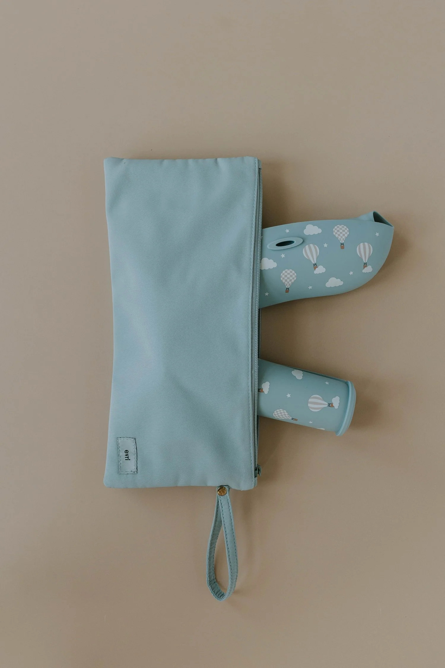 On-The-Go Bundle Sky | $53 Value | Evri LLC