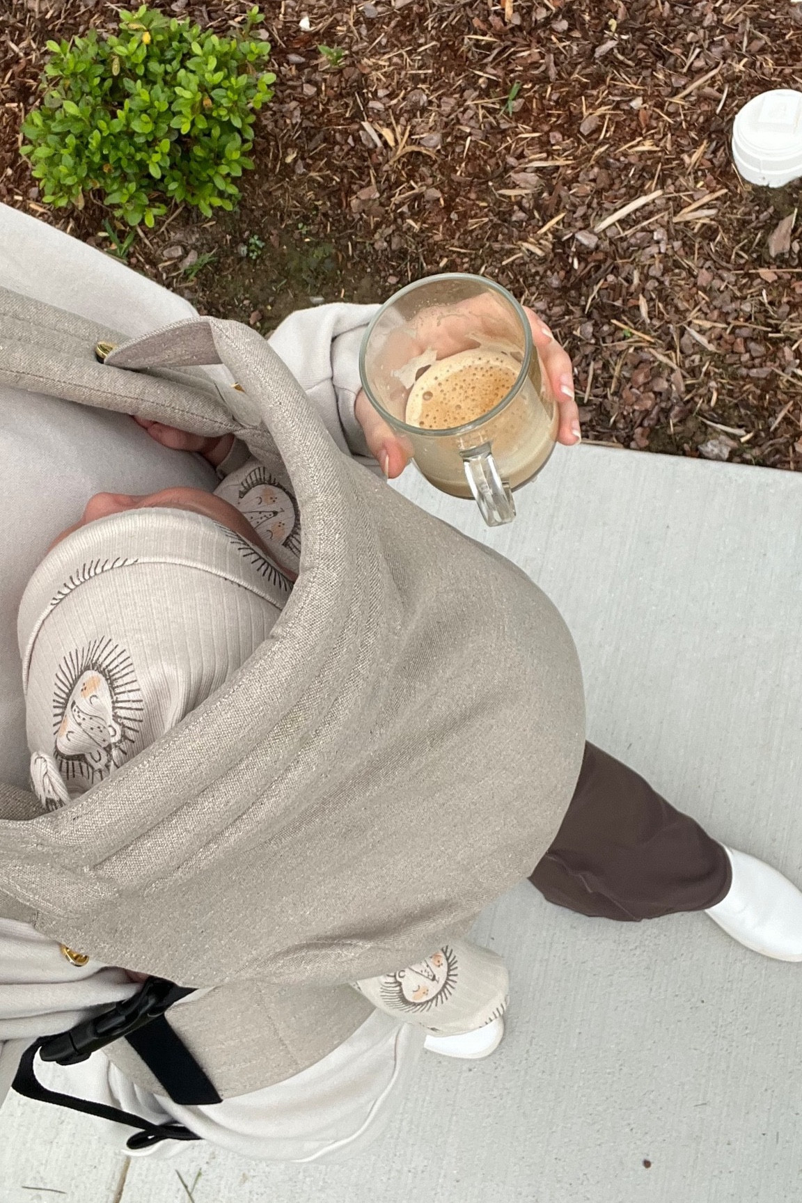 the best baby carrier 🤍👼🏼

#LTKFamily #LTKWorkwear #LTKBaby