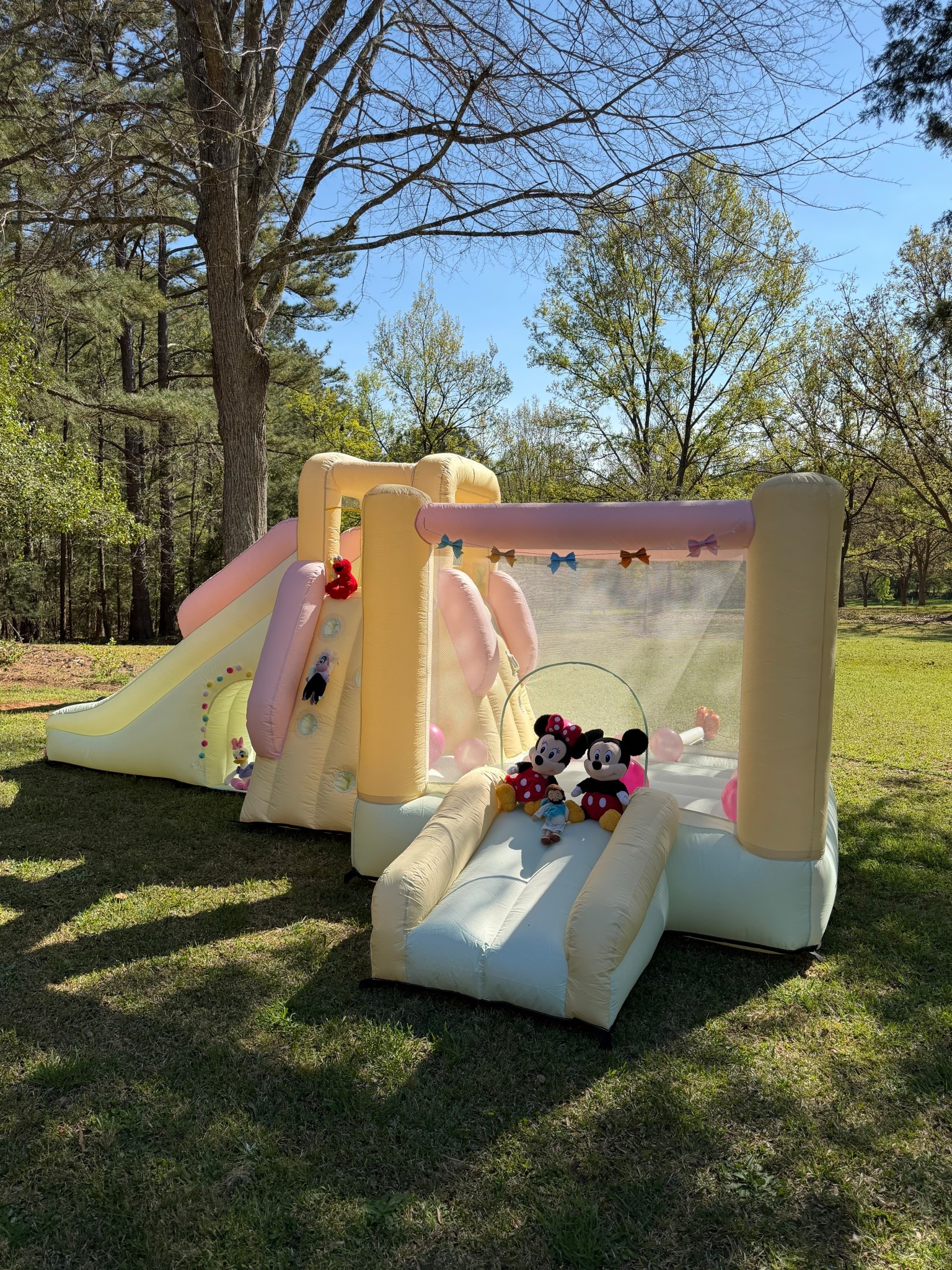 Cutest pastel bounce house/slide for kids! Sam’s Club😍

#LTKBaby #LTKActive #LTKKids