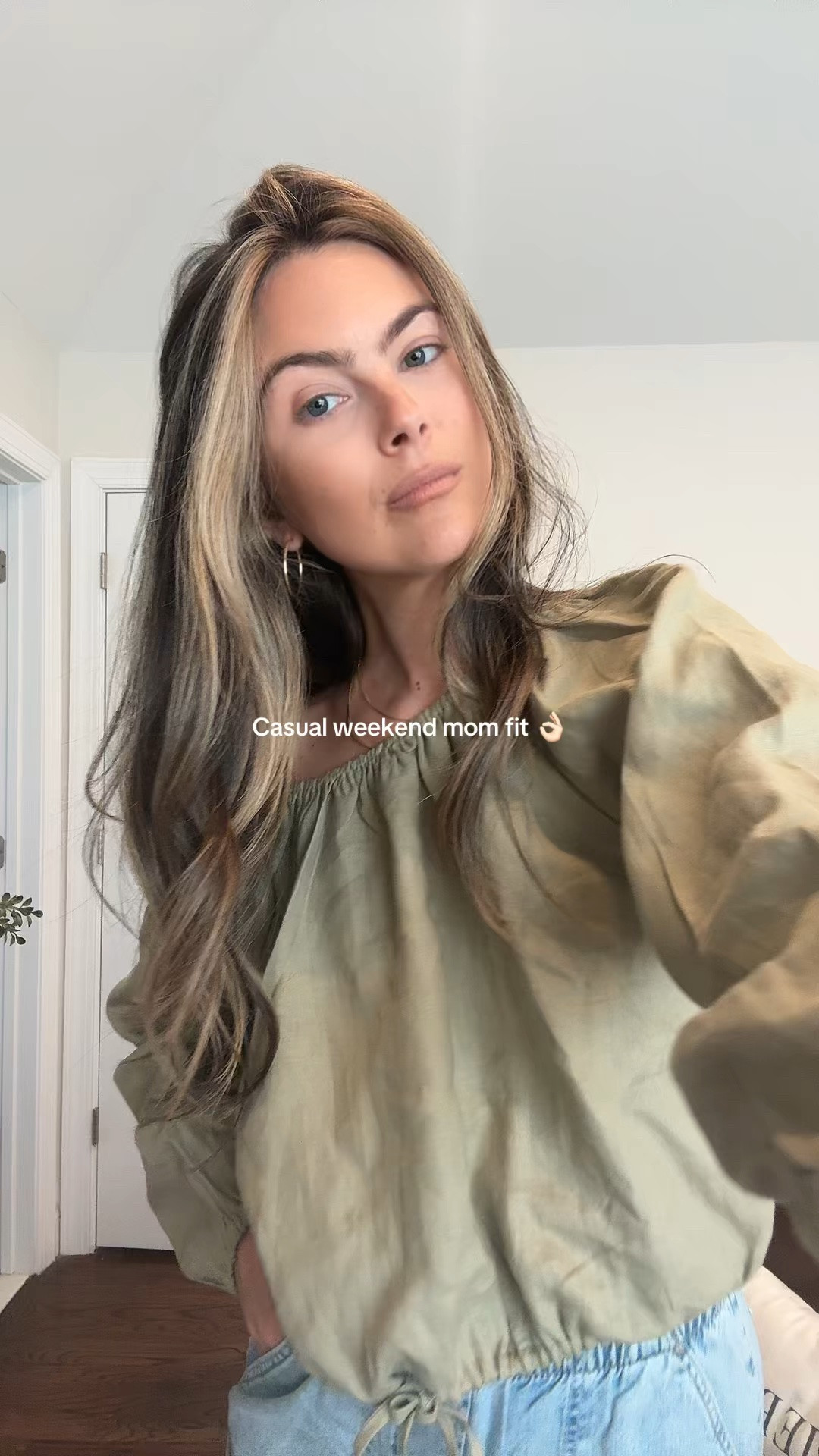 Wearing an XS in top and bottoms! Throwing on a flip flop to complete to look.

@Aritzia 

Aritzia, gap, easy outfits, weekend outfits, casual chic, mom outfits, comfy outfits, casual, errands outfit, ootd, mom style

#LTKootd #LTKmomlife #LTKdayinmylife