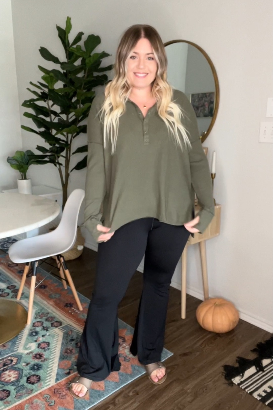 Waffle Henley, Aerie, flare leggings, loungewear, athleisure, fall outfit

#LTKsalealert #LTKSale #LTKunder50
