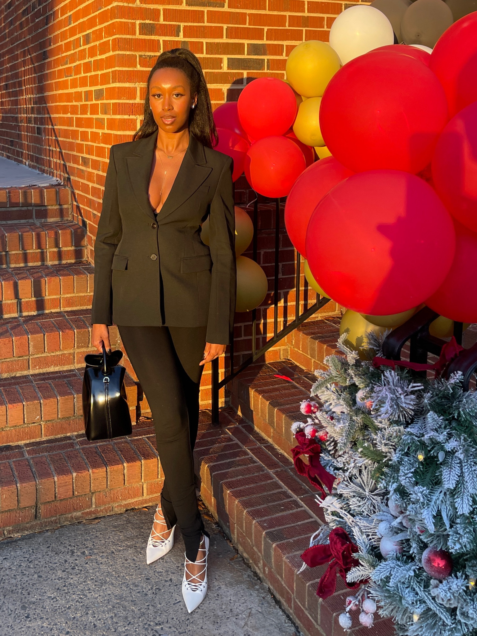 🖤🤍 #styletip: when you can’t decide what to wear, pick one piece to build around. I couldn’t wait to wear these shoes, the rest came easy!

#LTKstyletip #LTKshoecrush 

#LTKSeasonal