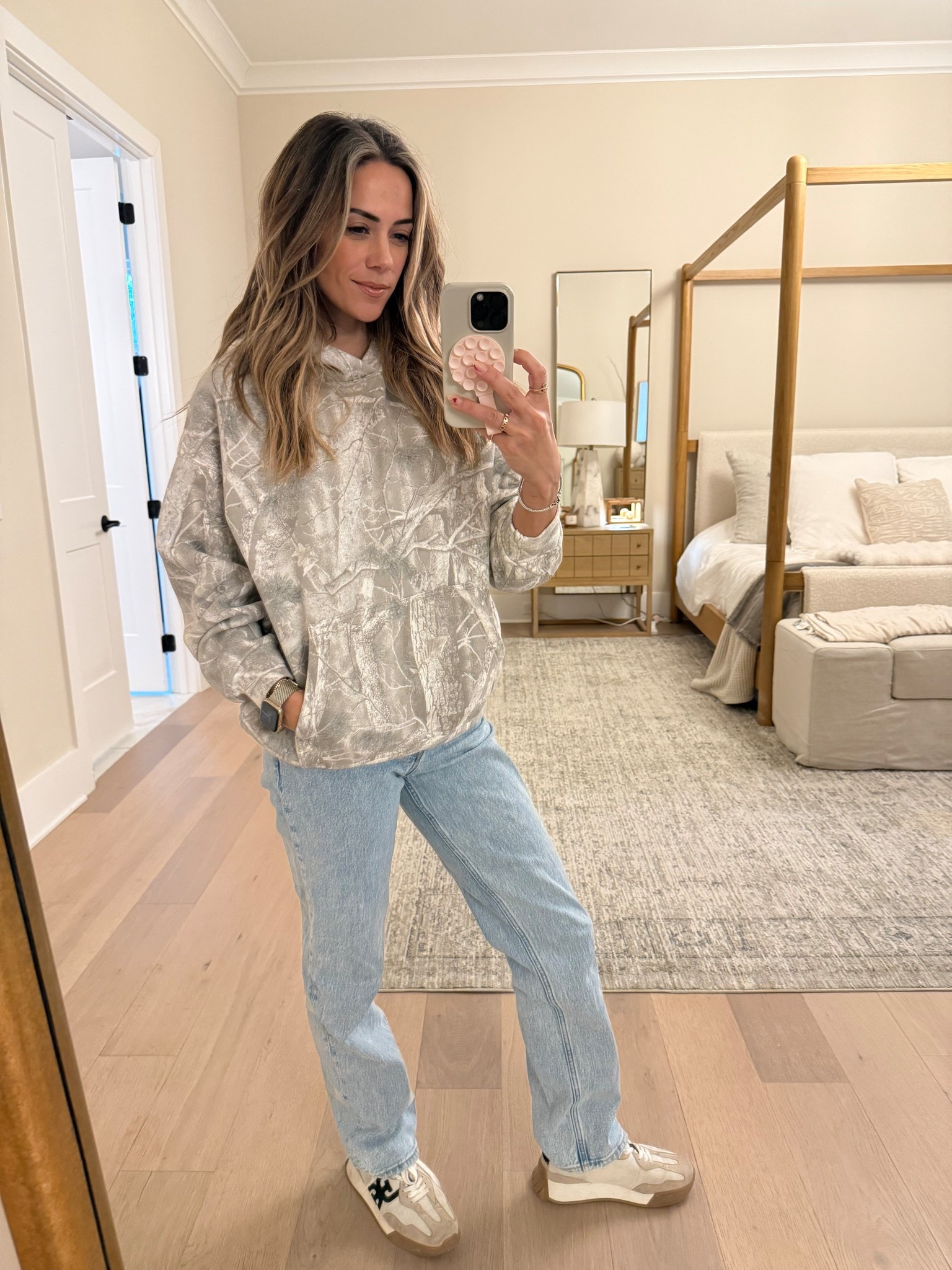 Favorite hoodie + jeans are on sale!

#LTKFindsUnder100 #LTKSaleAlert #LTKStyleTip