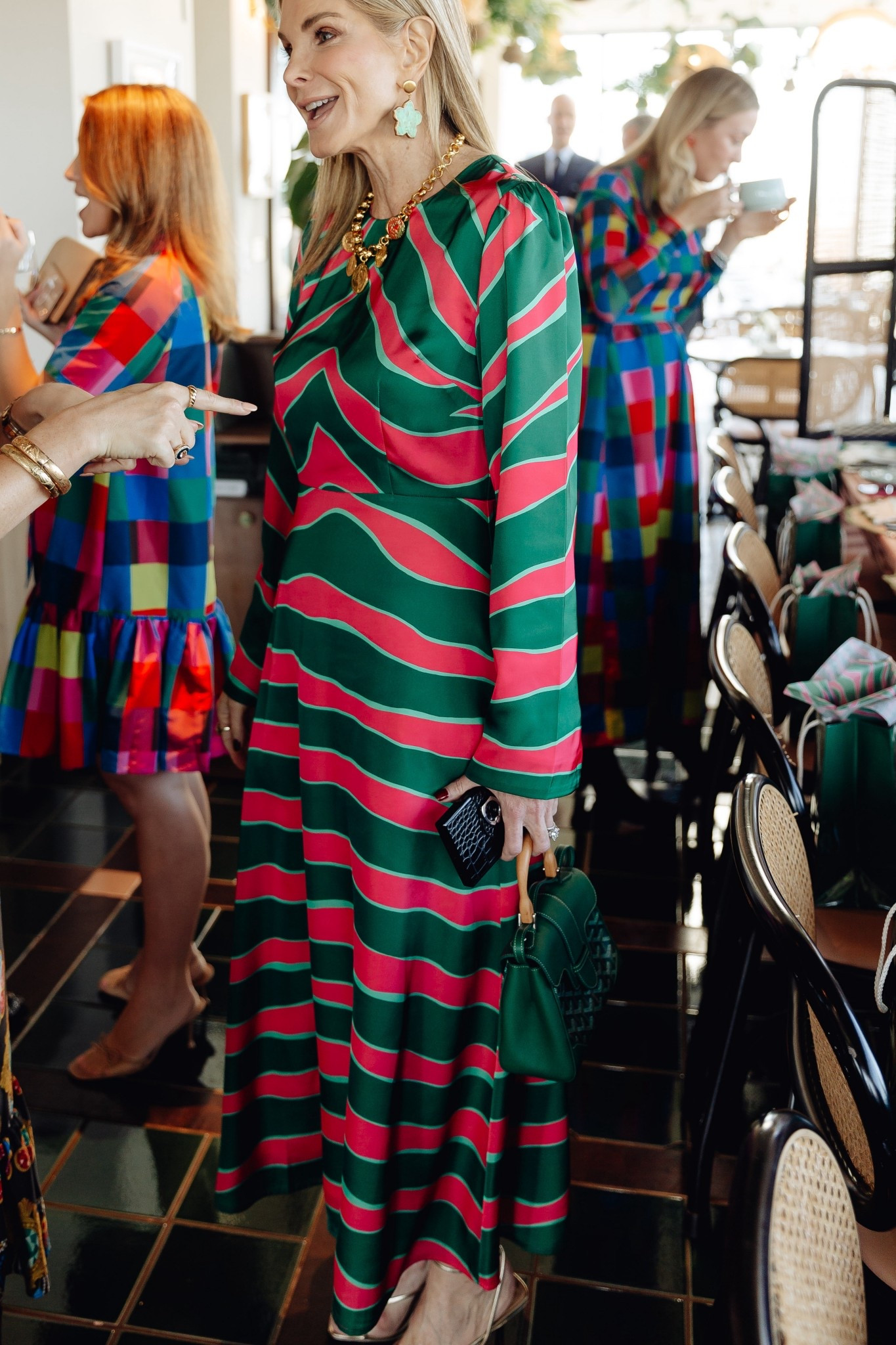 The dress you need for your next wedding, holiday party, or event! Size S

#LTKWedding #LTKHoliday #LTKOver40