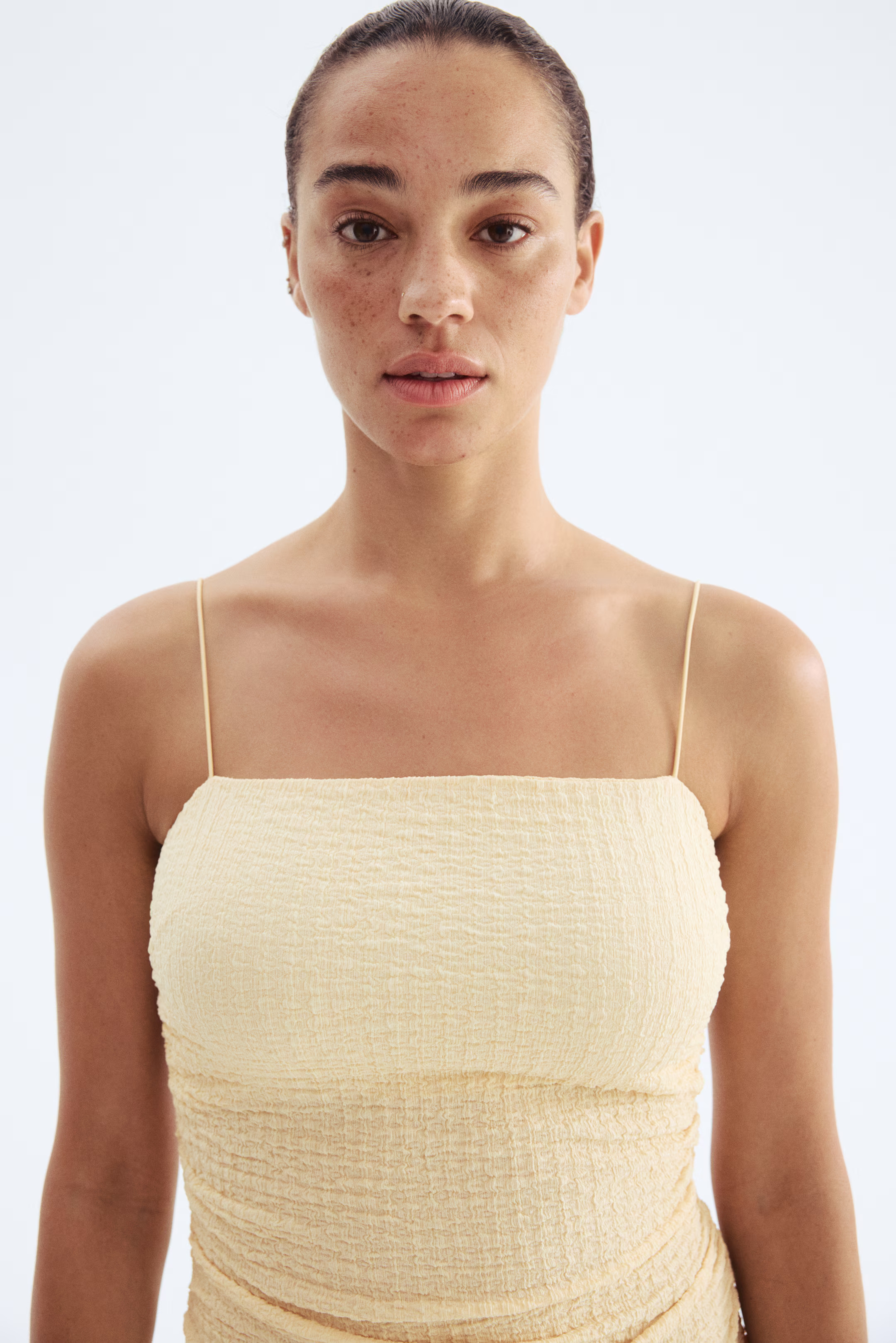 Textured strappy dress | H&M (UK, MY, IN, SG, PH, TW, HK)