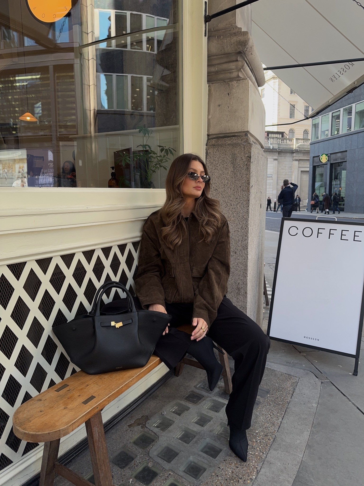 A moment for the jacket 🤎

#LTKspring #LTKuk #LTKeurope