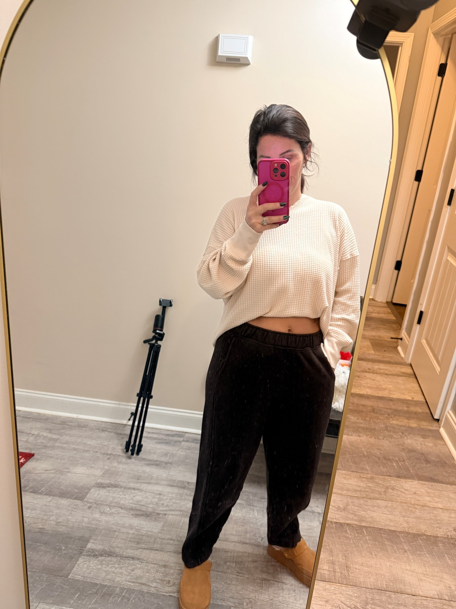 Can I just live in these comfy clothes, please?!

#LTKFindsUnder50 #LTKootd #LTKActive