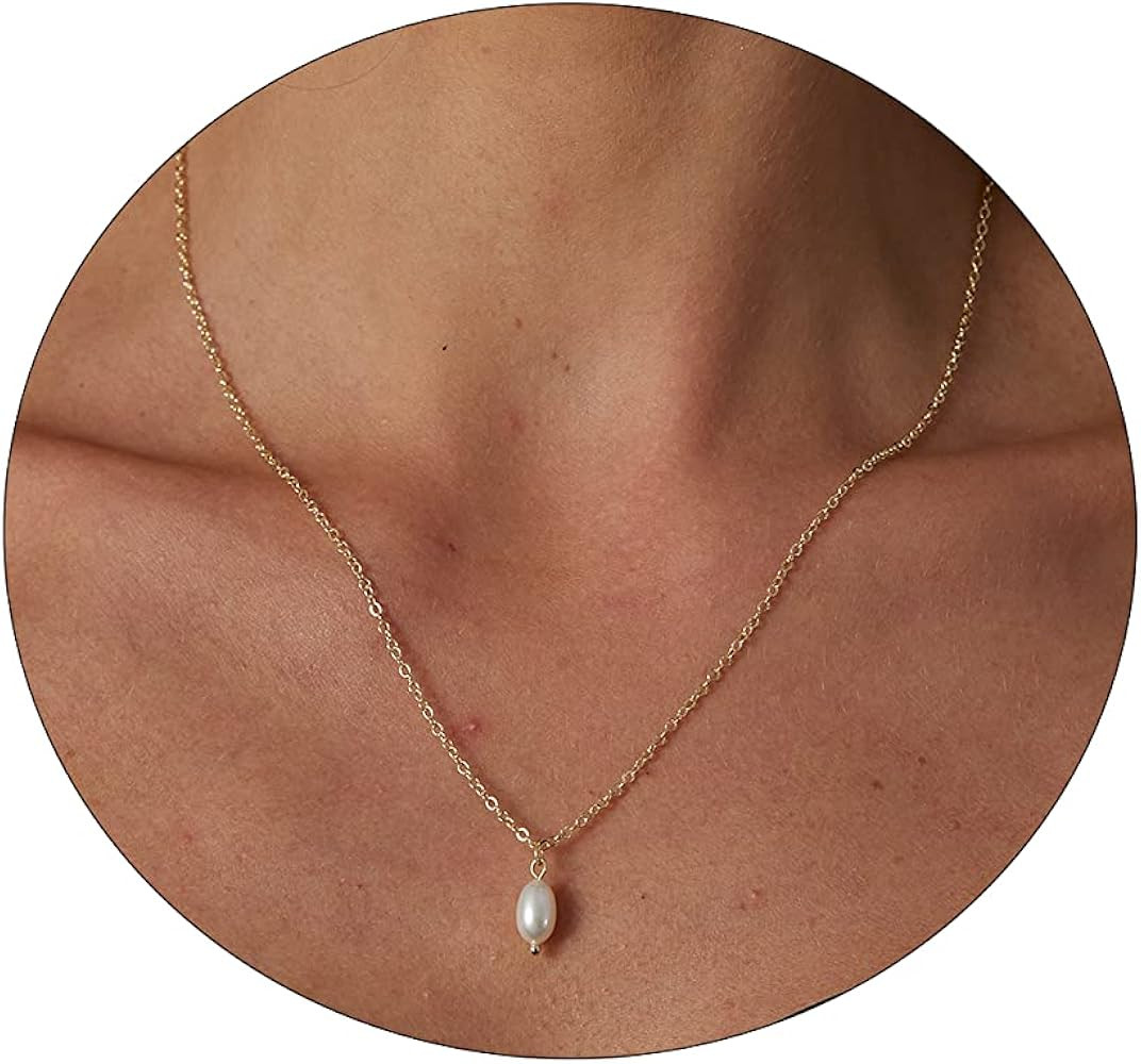 CAROVO Dainty Pearl Pendant Necklaces for Women 14k Gold Plated Barque Pearl Chain Necklace Delic... | Amazon (US)