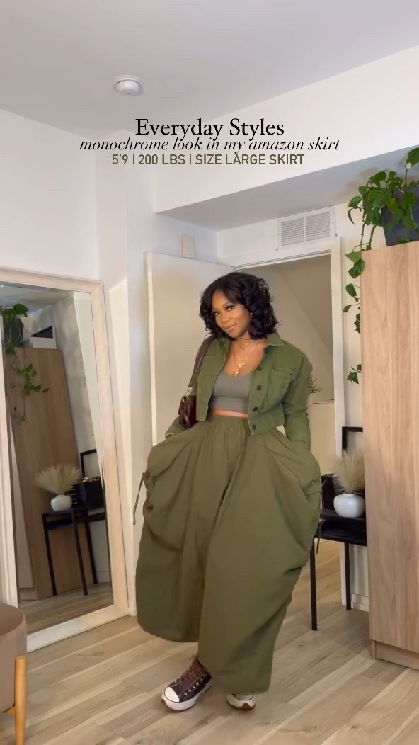Olive green monochrome looook >>> 😍✨ I LOVE this skirt and can’t wait to buy it in more colors 

#LTKfindsunder50 #LTKmidsize #LTKstyletip