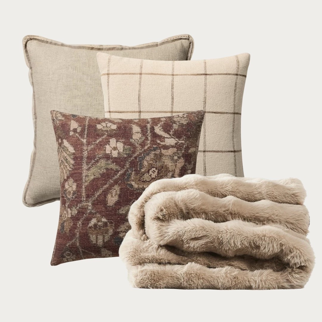 Joon Loloi throw pillows
Wayfair faux fur blanket

#LTKHome