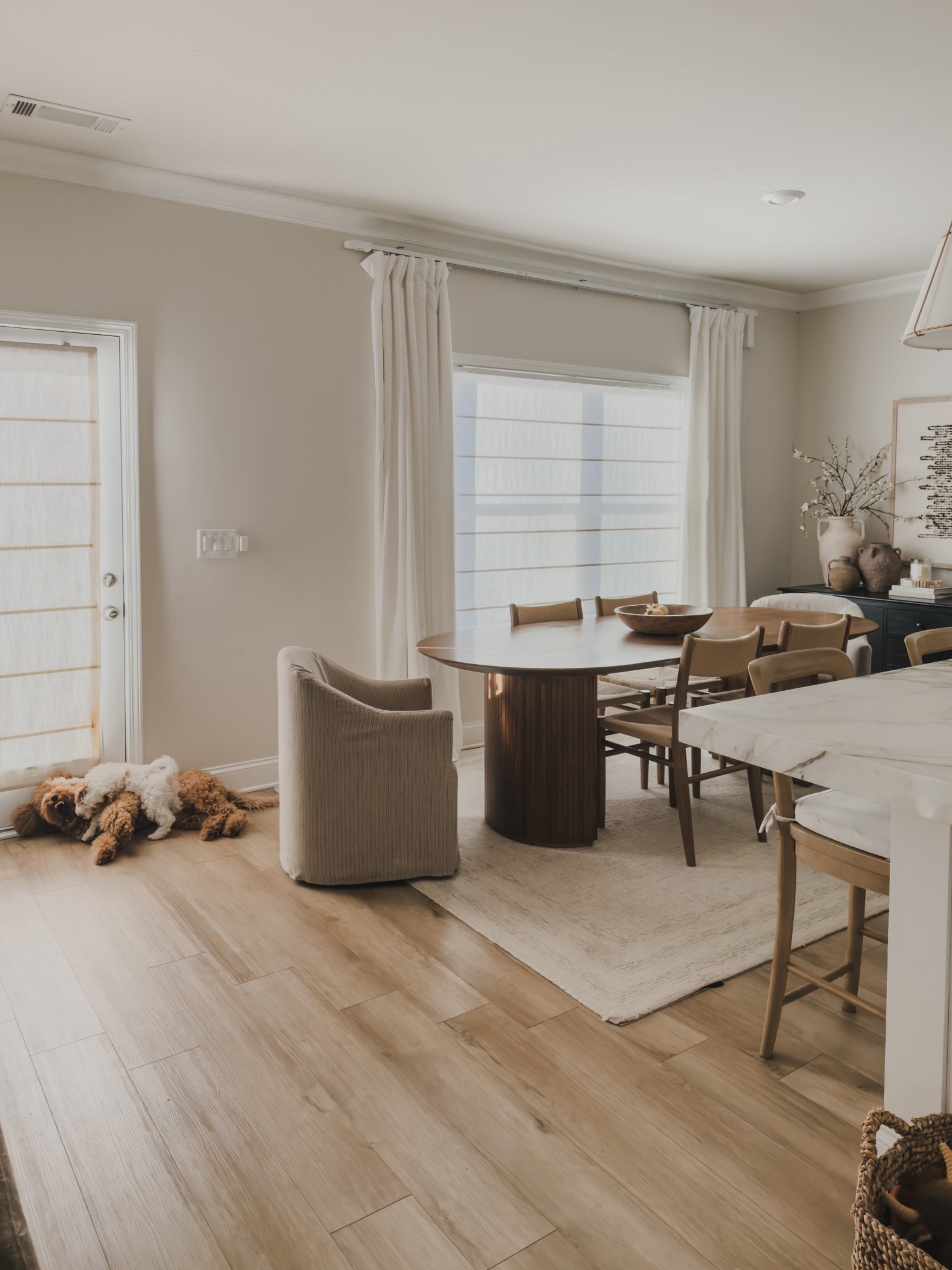 Five Days of Deals at Wayfair means the perfect time to shop my home favorites — some I own and love, others I’ve had saved for a while. So many good pieces up to 60% off. 

#wayfair #wayfairpartner #AD @wayfair 

#LTKHome #LTKSaleAlert #LTKOver40