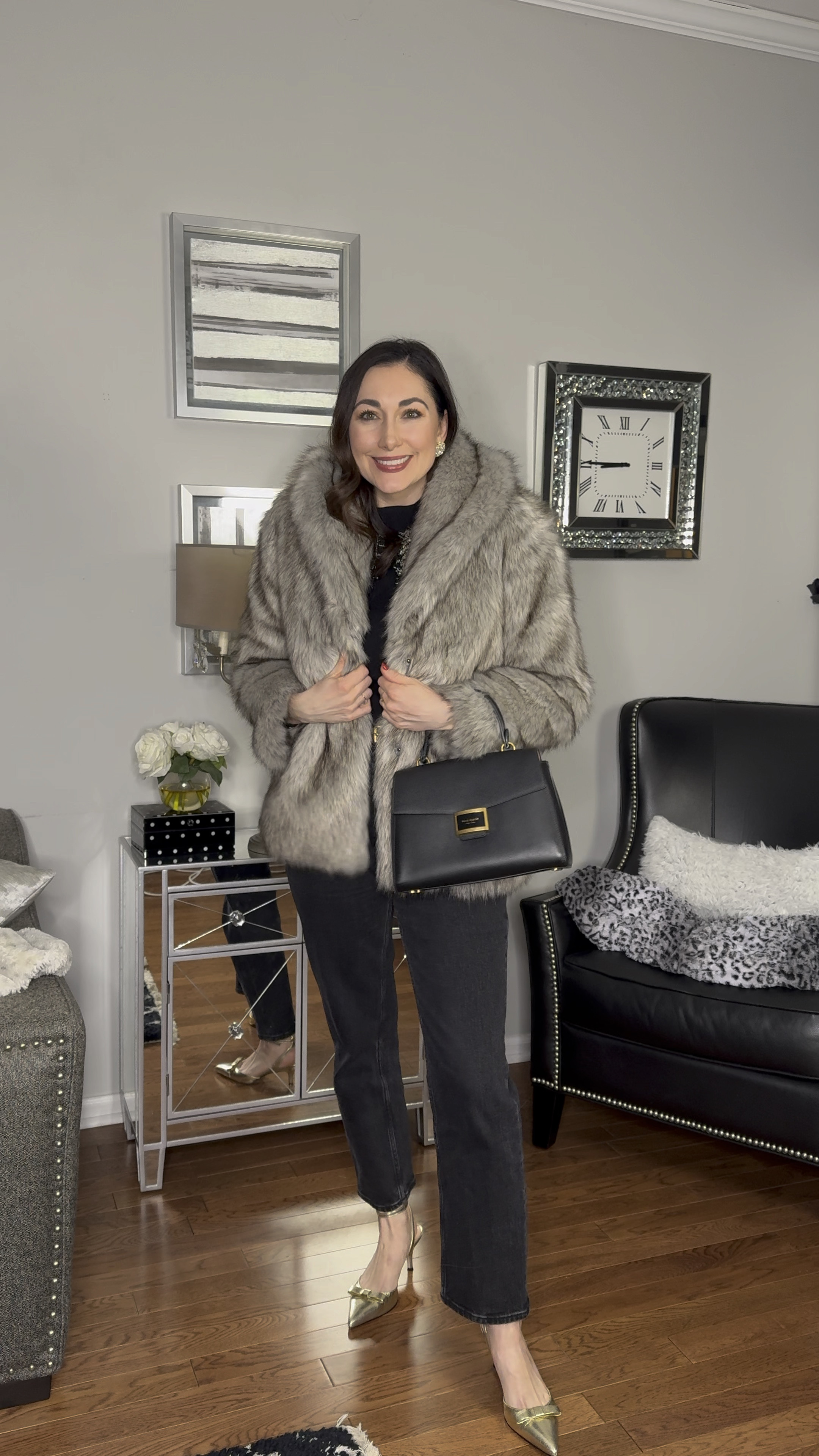 Date Night Outfit🖤

Faux fur jacket size small , TTS
Tweed jacket 
Black sleeveless shell 
Black high waisted ankle jeans size 27 curve love long length, TTS
Gold heels size 7, TTS



#LTKSaleAlert #LTKShoeCrush #LTKSeasonal