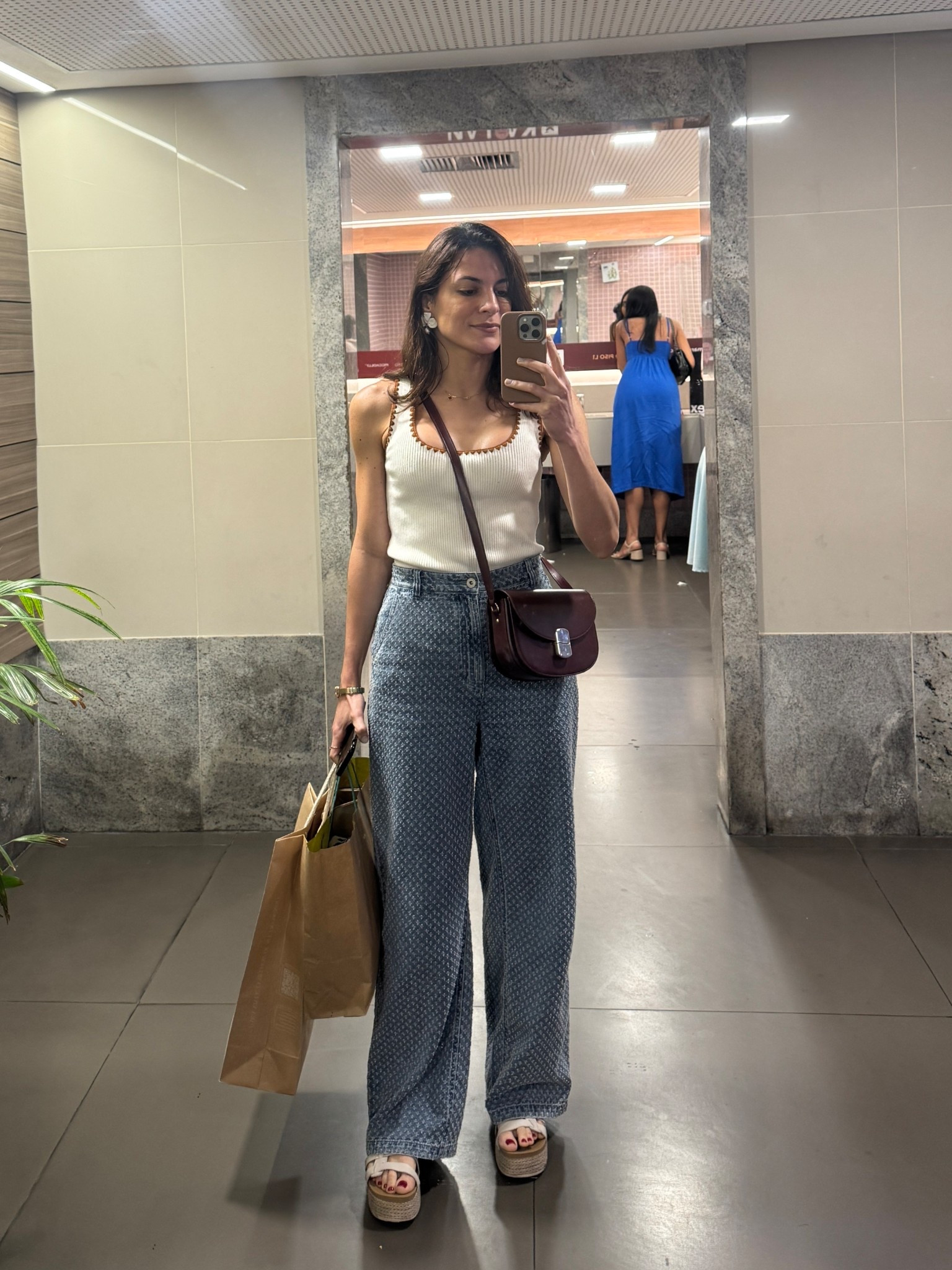 Basic 👖🤍

#LTKSeasonal #LTKSaleAlert #LTKStyleTip