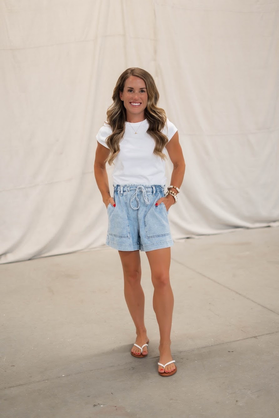 Labor Day Outfits!

Walmart fashion summer outfit summer fashion trendy fashion mom style sandals denim shorts casual outfits

#LTKmomlife #LTKgrwm #LTKootd