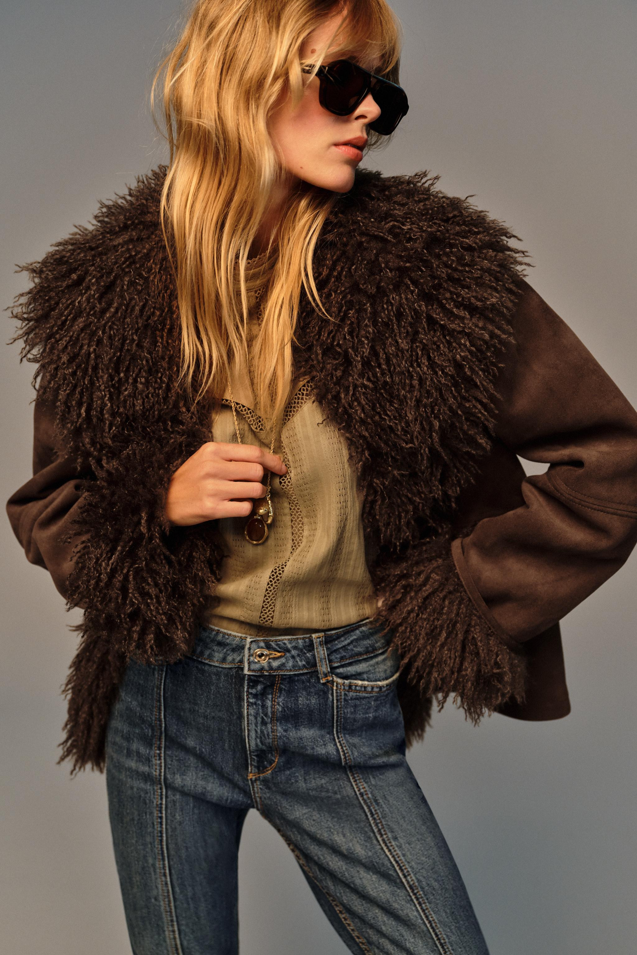 Z1975 MID-RISE SEAM FLARE JEANS | Zara US