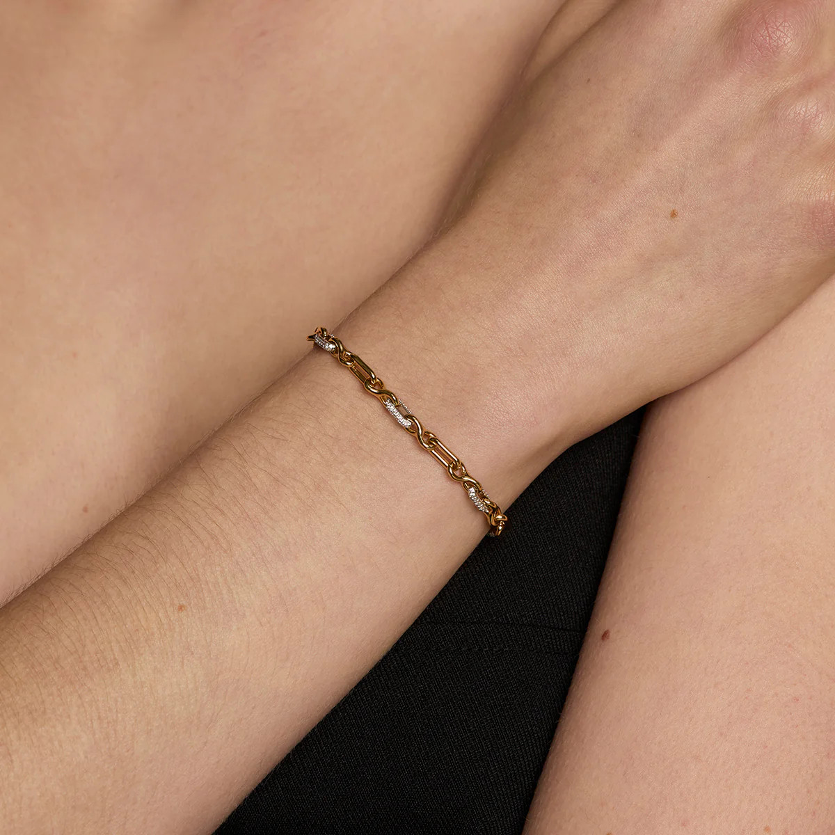 Pavé Chain Link Bracelet in Gold | Astrid & Miyu UK